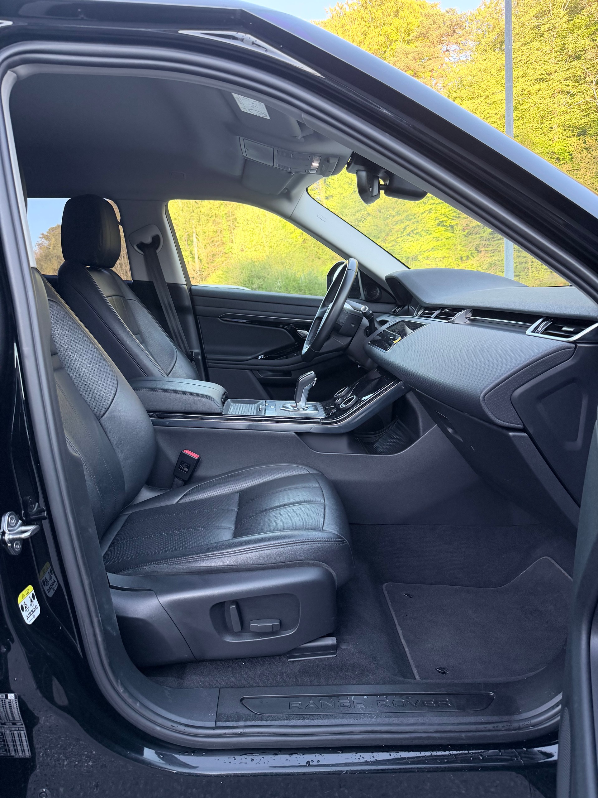 LAND ROVER Range Rover Evoque D 180 S AT9-image-10