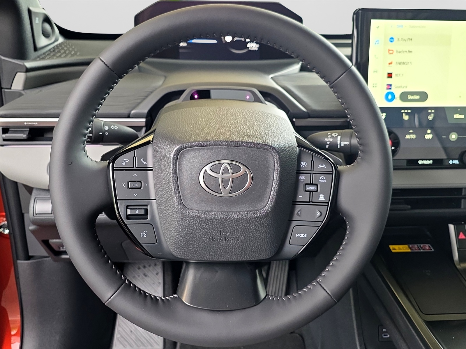 TOYOTA C-HR+ Premium AWD-image-9