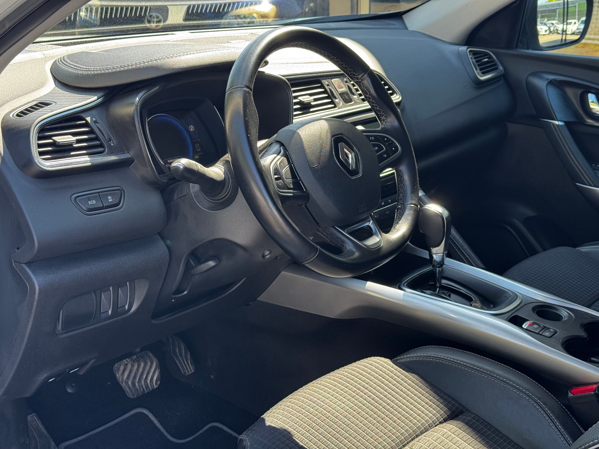 RENAULT Kadjar 1.2 16V Turbo Bose EDC-image-9