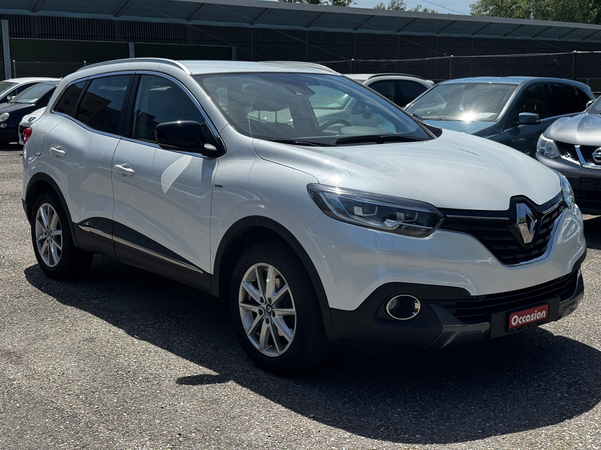 RENAULT Kadjar 1.2 16V Turbo Bose EDC-image-2