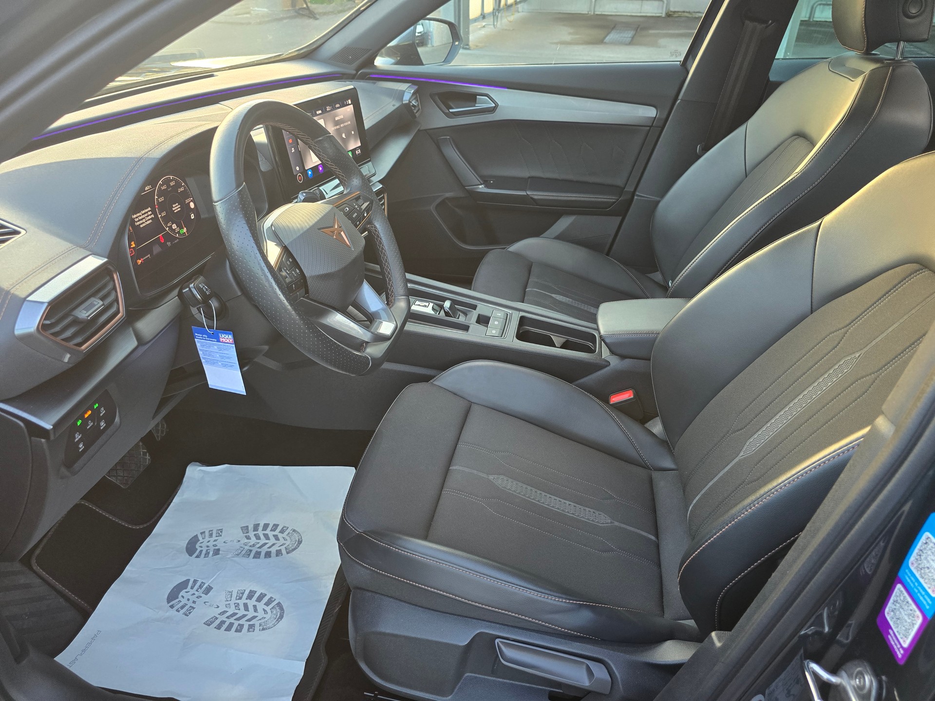 CUPRA Formentor 1.5 TSI Inicio DSG*TOP-ZUSTAND*Frsch ab MFK"Frisch ab Service*Anhängerkupplung-image-6