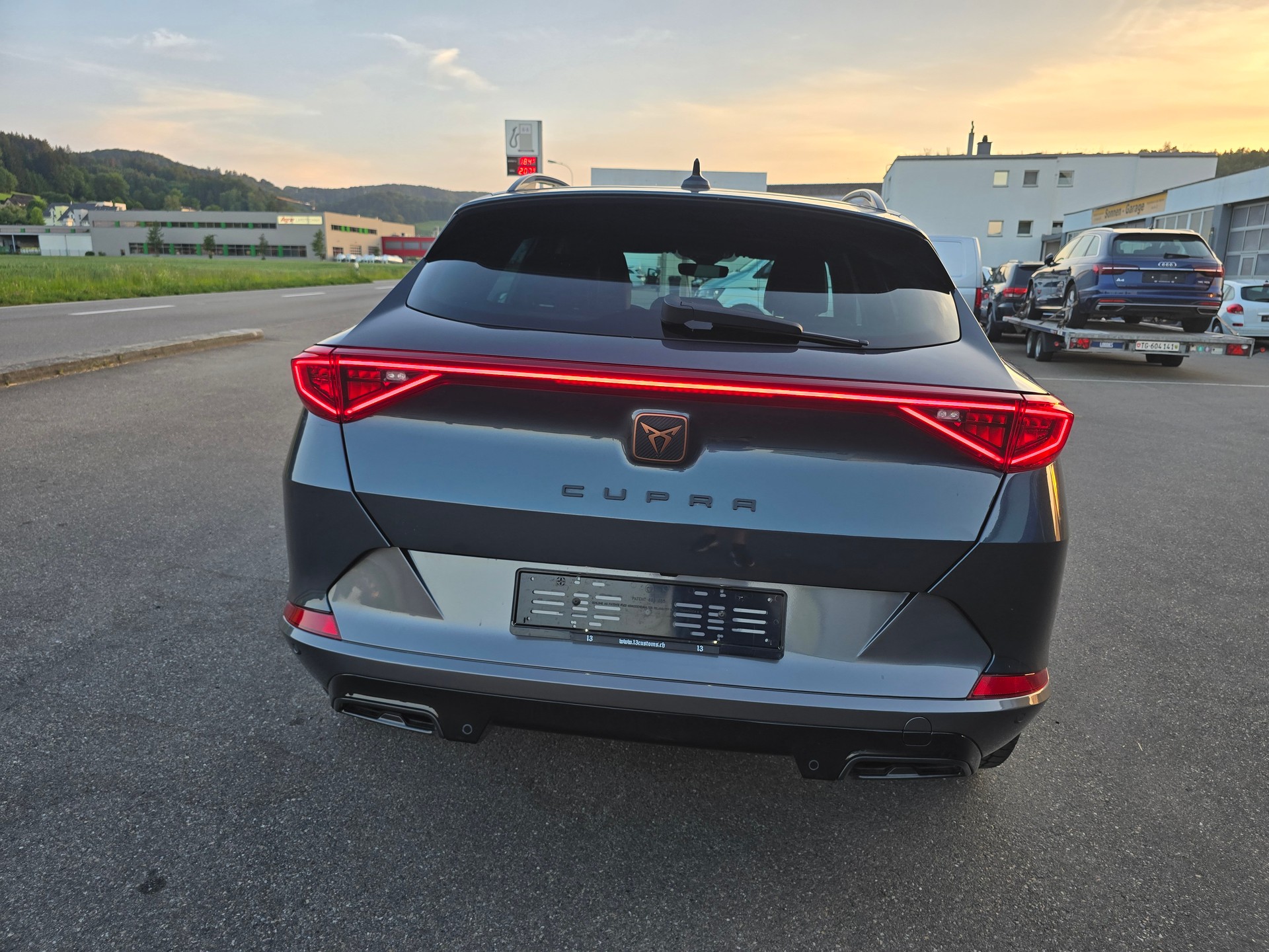 CUPRA Formentor 1.5 TSI Inicio DSG*TOP-ZUSTAND*Frsch ab MFK"Frisch ab Service*Anhängerkupplung-image-4