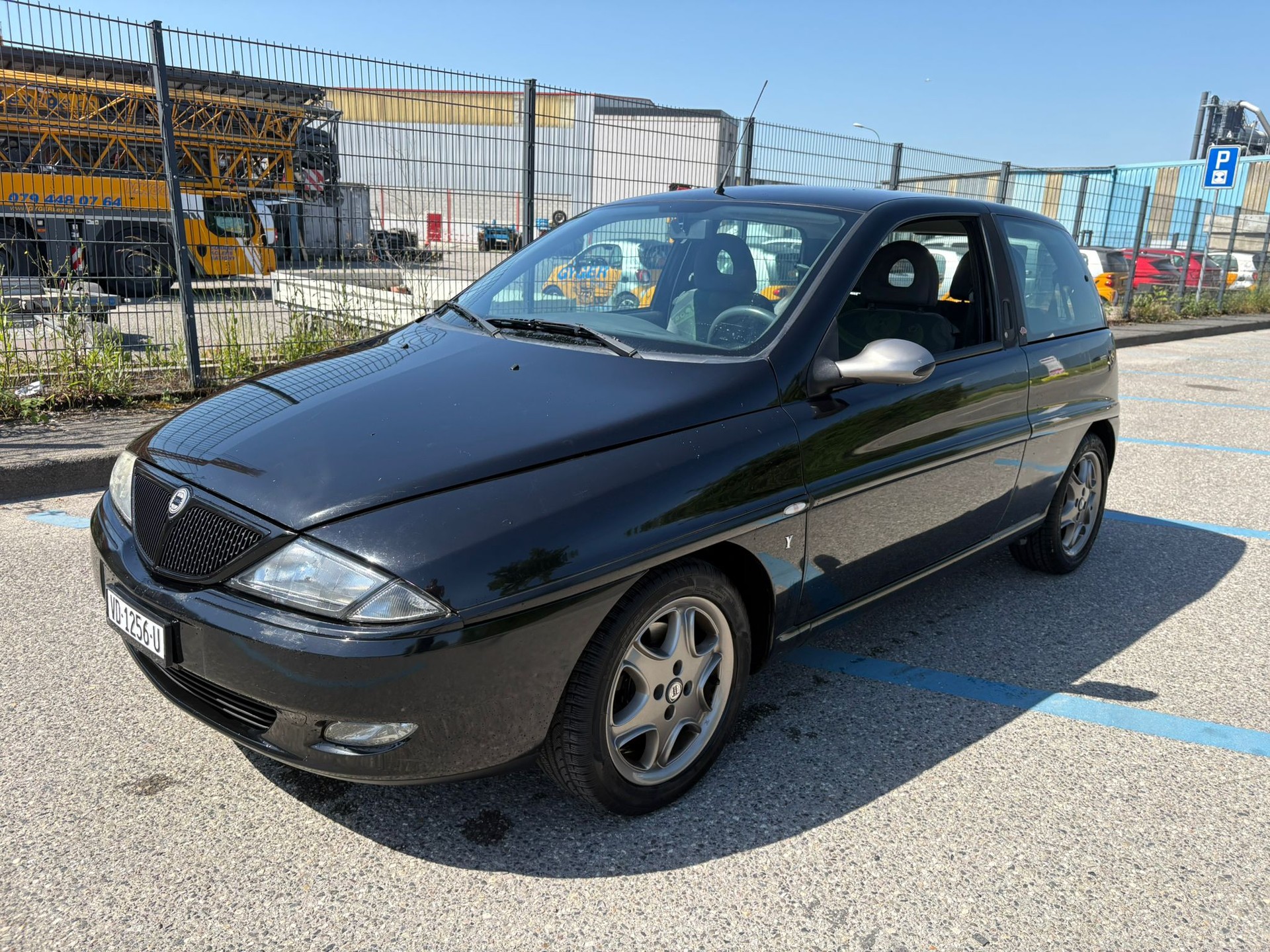 LANCIA Y 1.2 16V Elefantino rosso