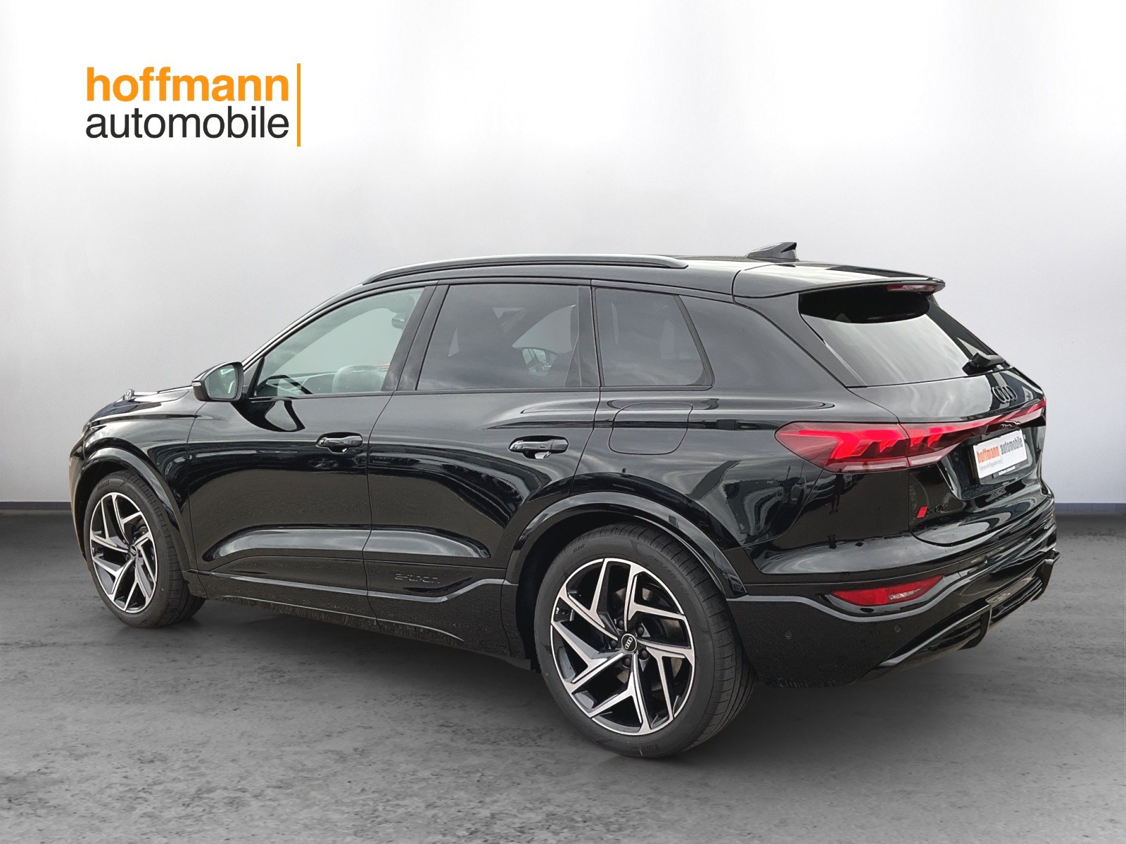AUDI SQ6 e-tron quattro-image-5
