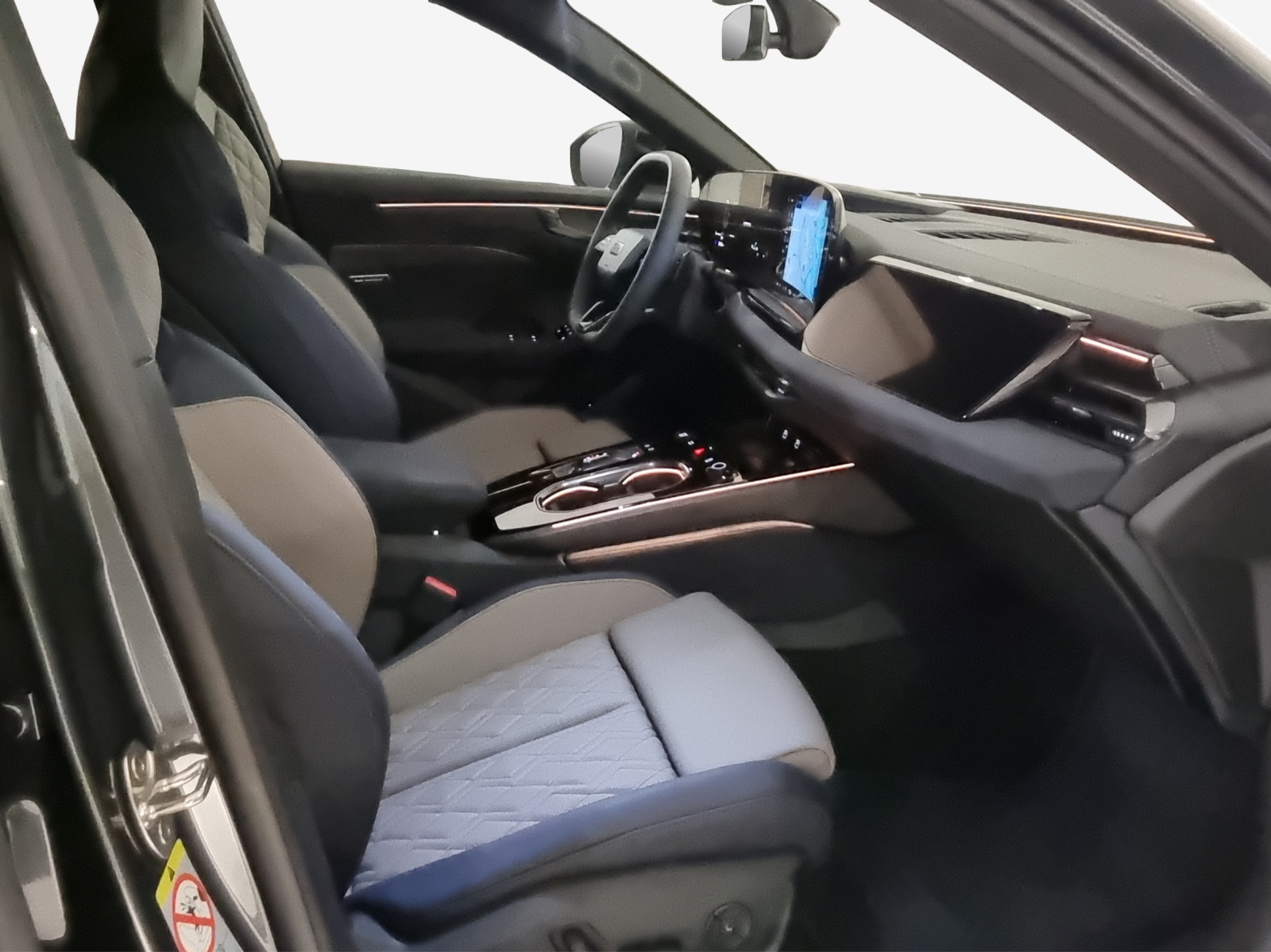 AUDI A6 Avant TFSI quattro 270 kW S tronic 367 PS exclusive-image-15