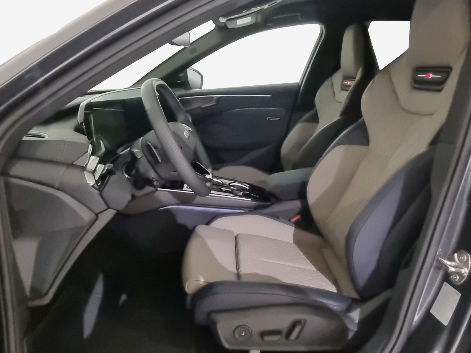 AUDI A6 Avant TFSI quattro 270 kW S tronic 367 PS exclusive-image-7