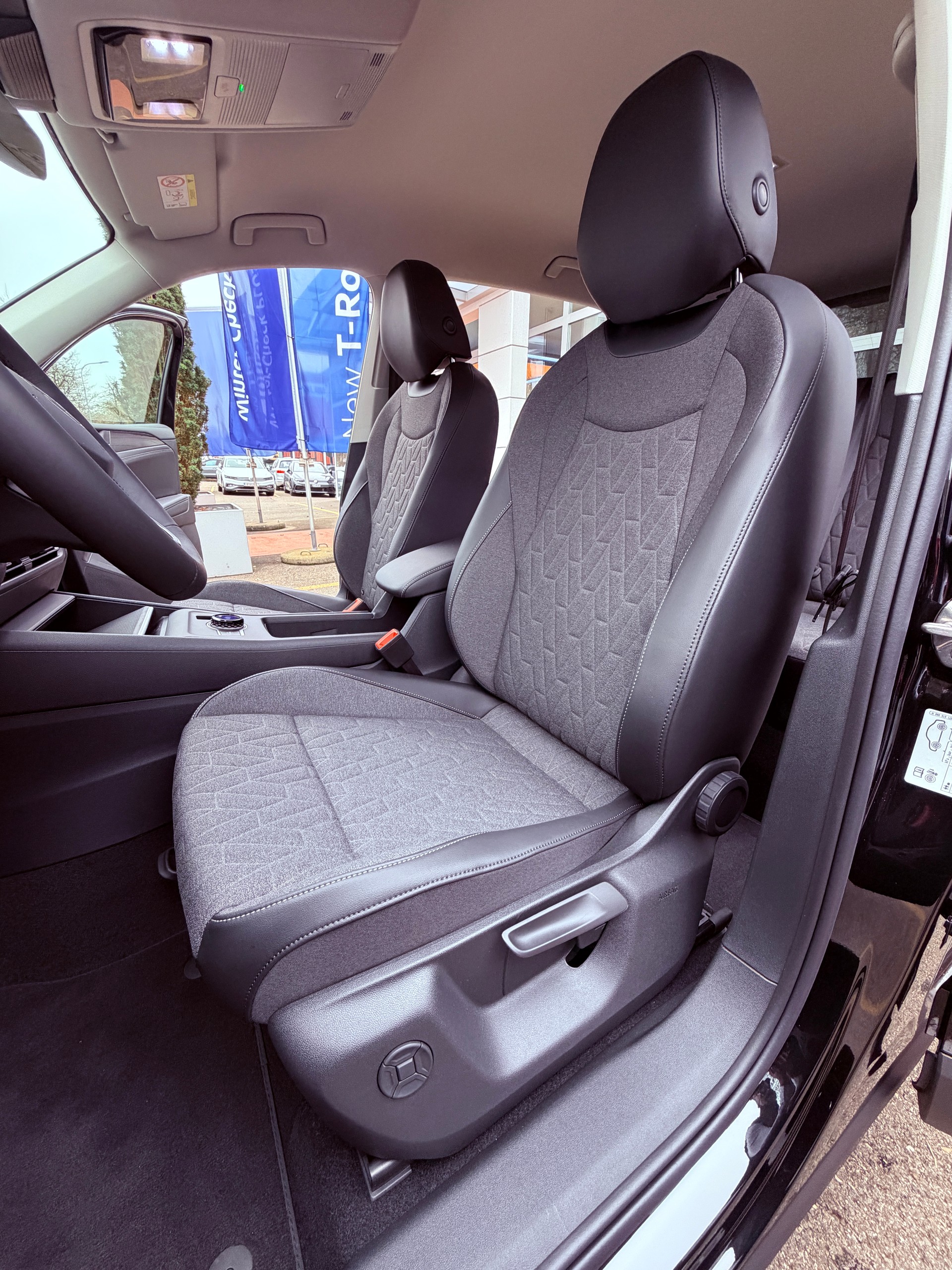 VW Tiguan 2.0 TSI DSG United 4Motion-image-11