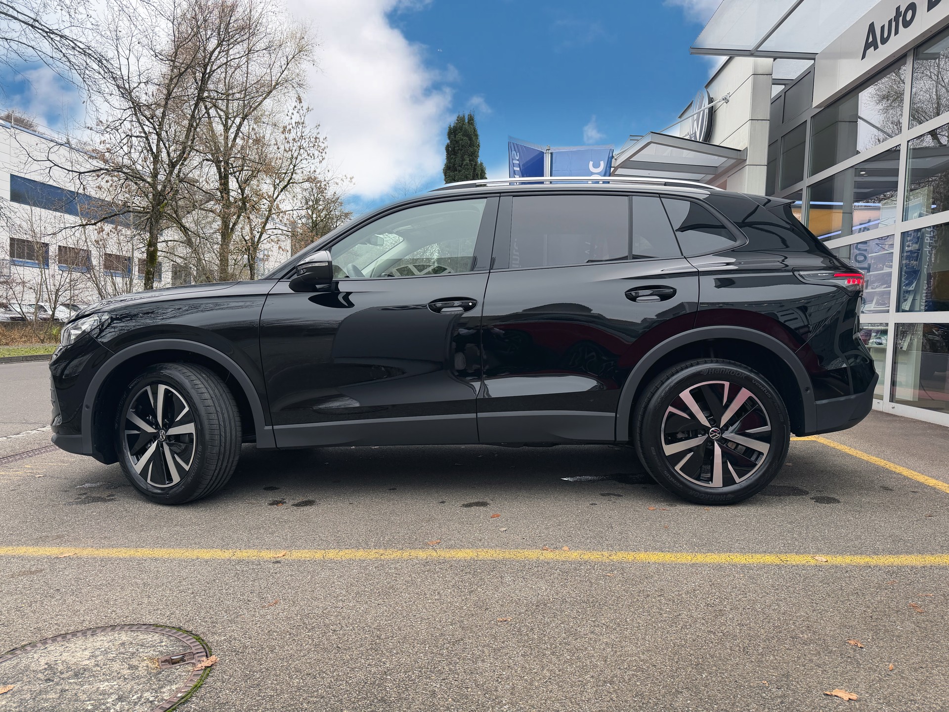 VW Tiguan 2.0 TSI DSG United 4Motion-showroom-element-3