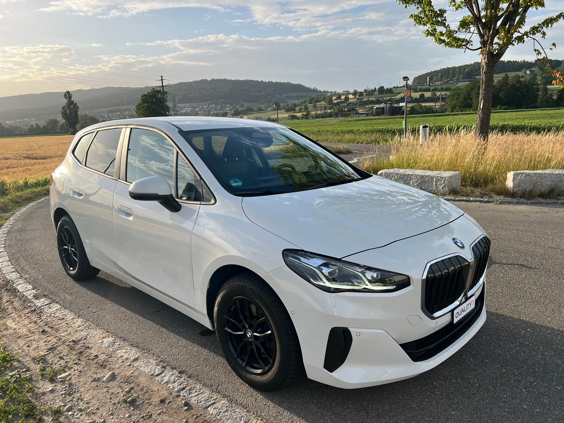 BMW 218d Active Tourer DKG- 360°-Kamera