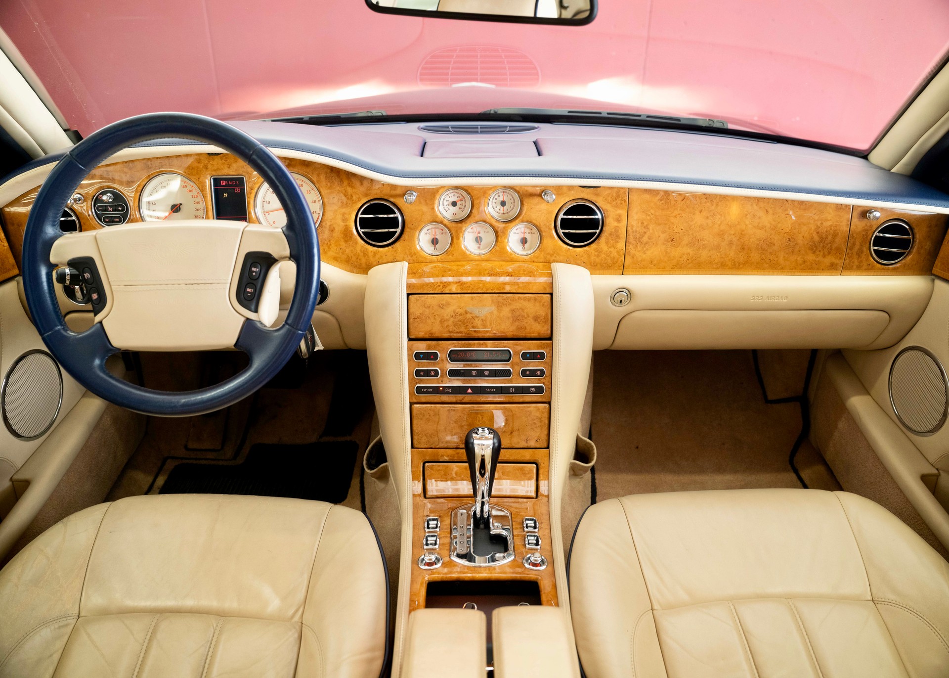 BENTLEY Arnage R (457 hp, sublime condition, full service history, 12-month warranty) - RESERVED !-image-16
