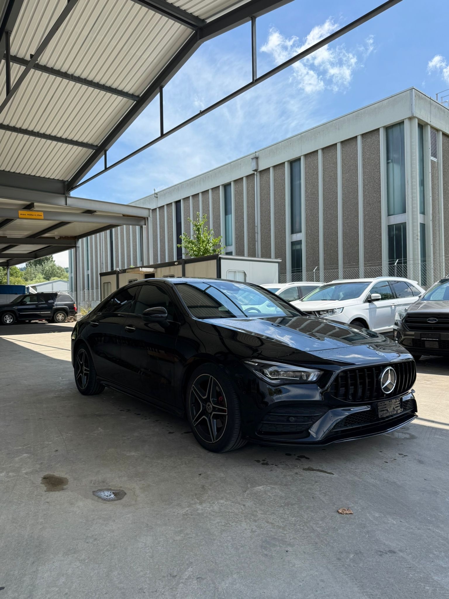 MERCEDES-BENZ CLA 200