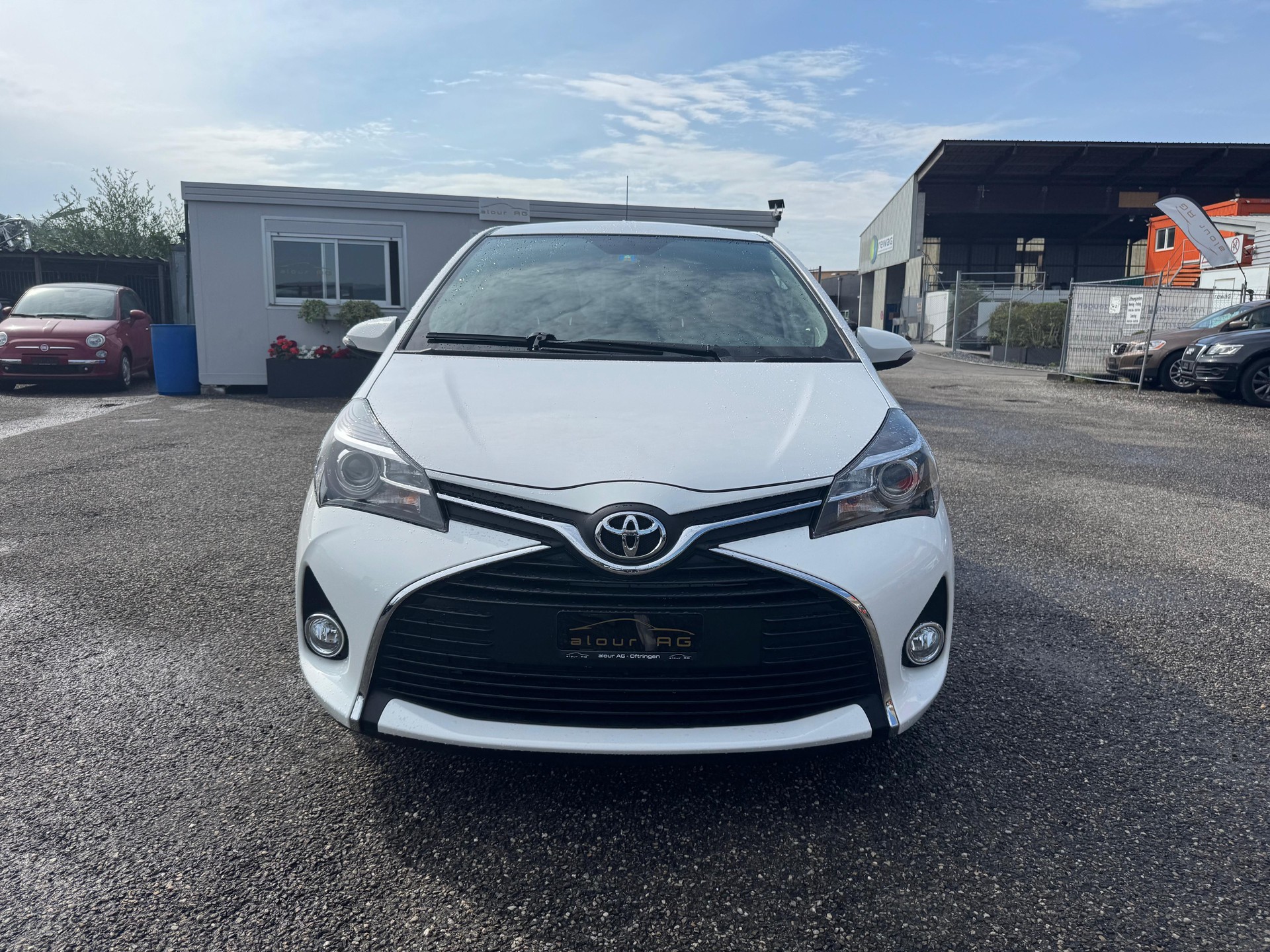 TOYOTA Yaris 1.33 Trend