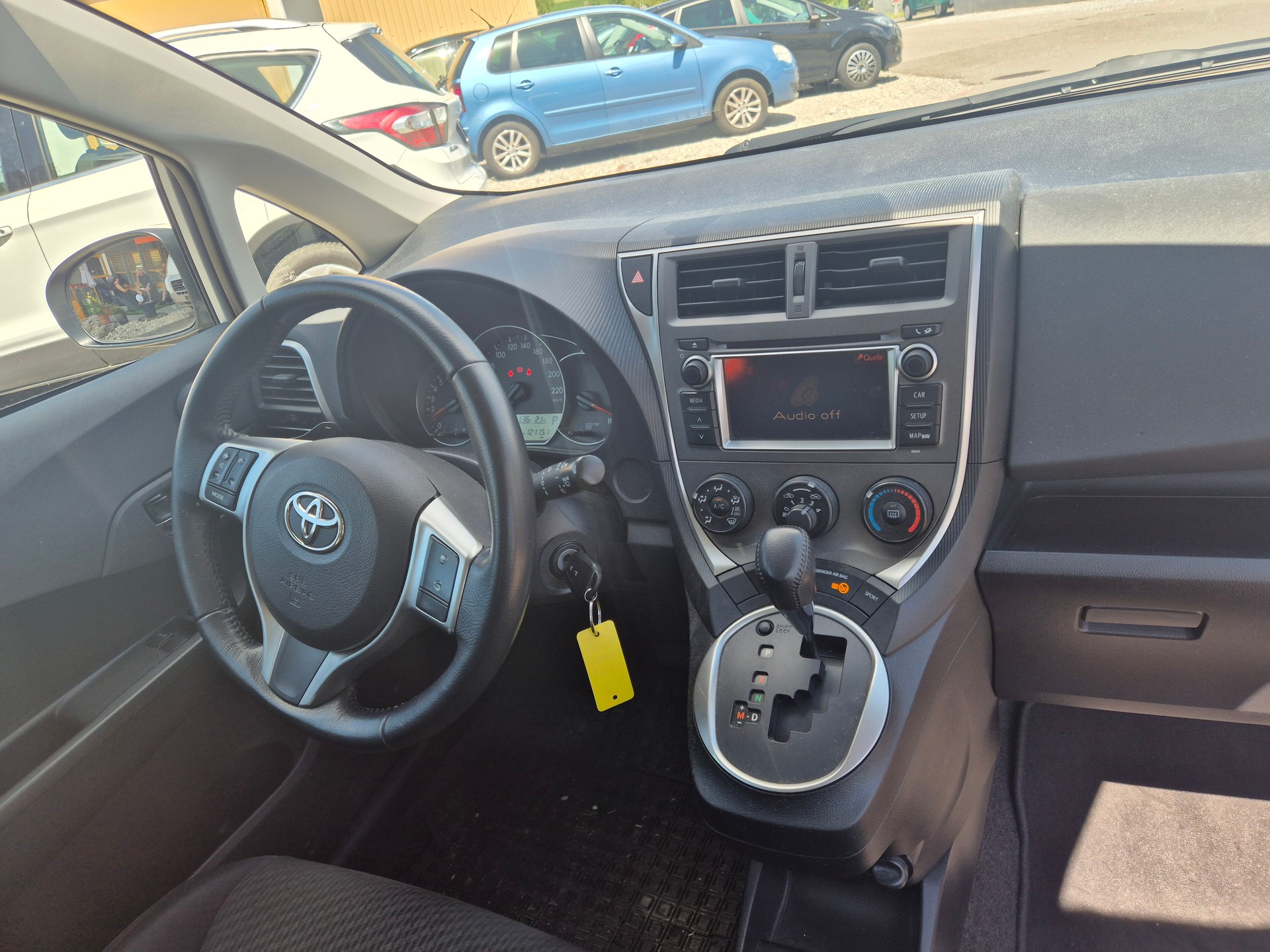 TOYOTA Verso-S 1.33 Linea Luna Multidrive S-image-7
