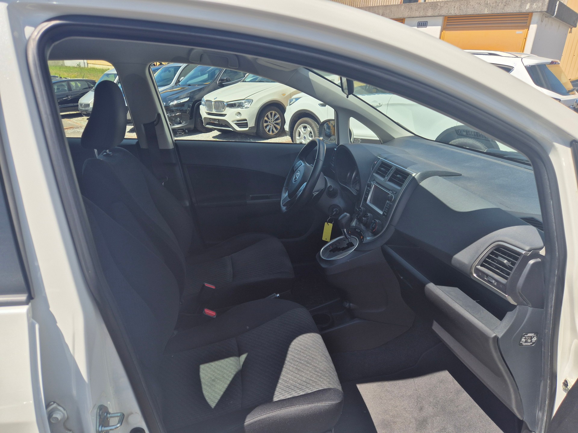TOYOTA Verso-S 1.33 Linea Luna Multidrive S-image-4