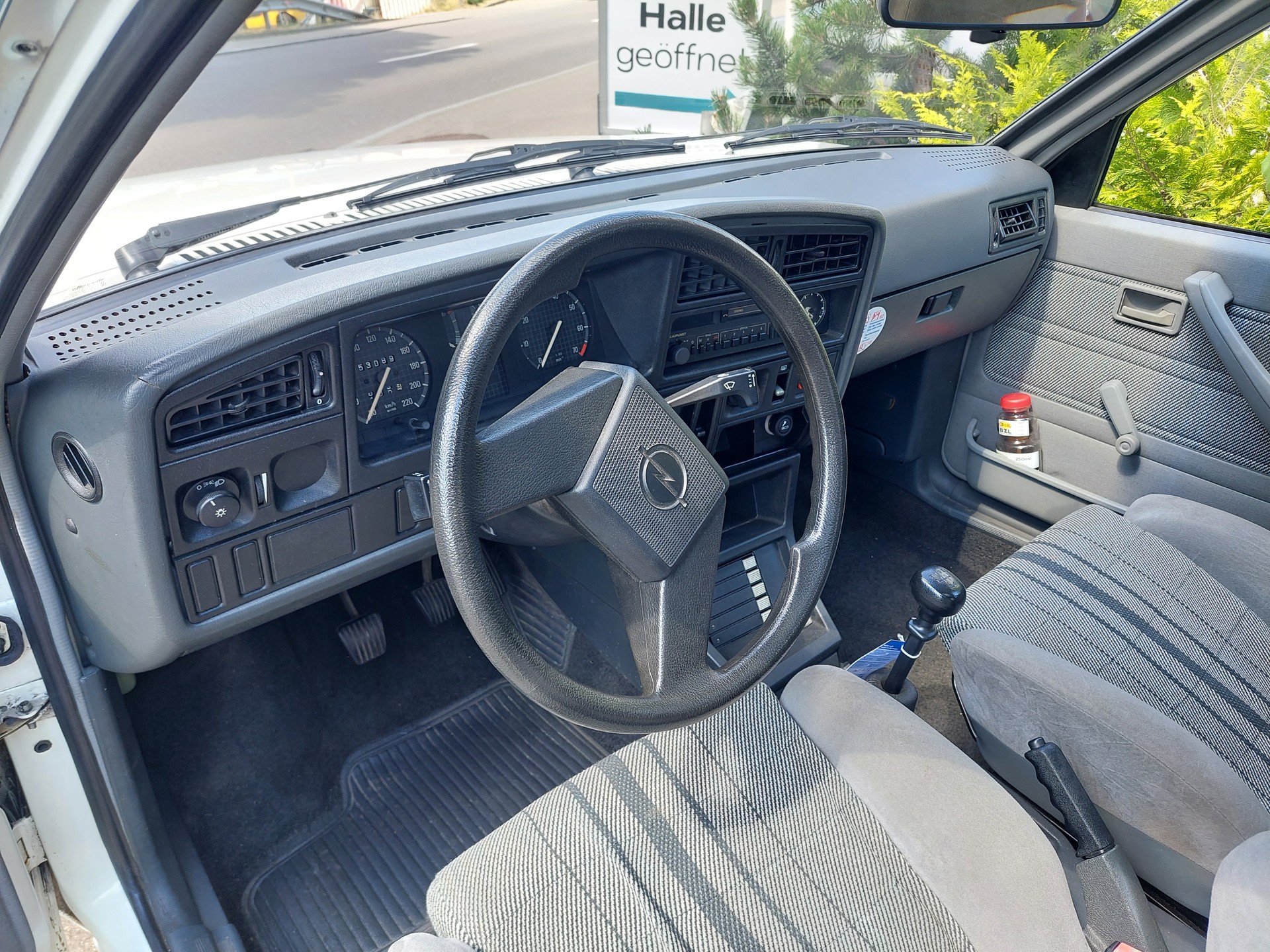 OPEL Ascona 1800i Sprint-image-5