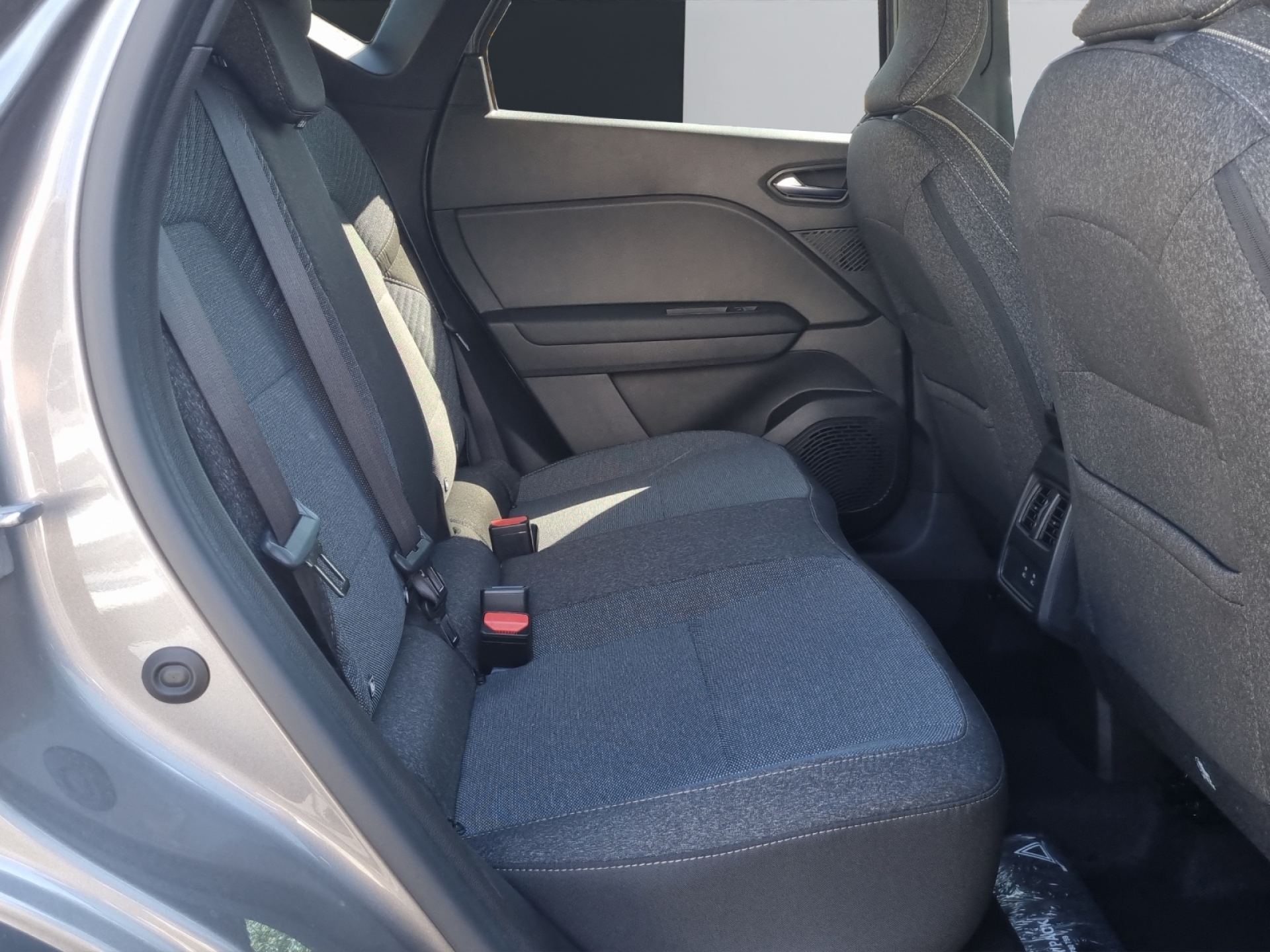 RENAULT CAPTUR FULL HYBRID E-TECH techno 160-image-12