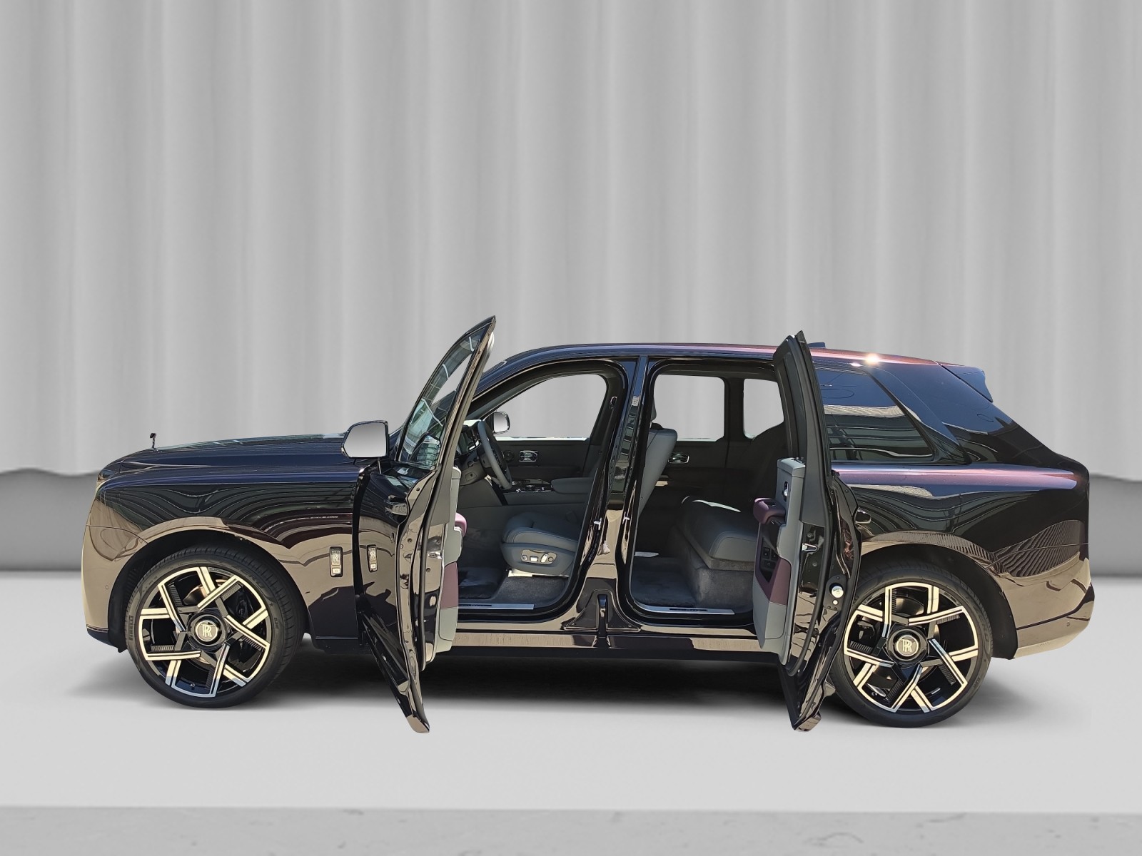 ROLLS-ROYCE Cullinan Serie II - Black Badge - Neuwagen-image-6
