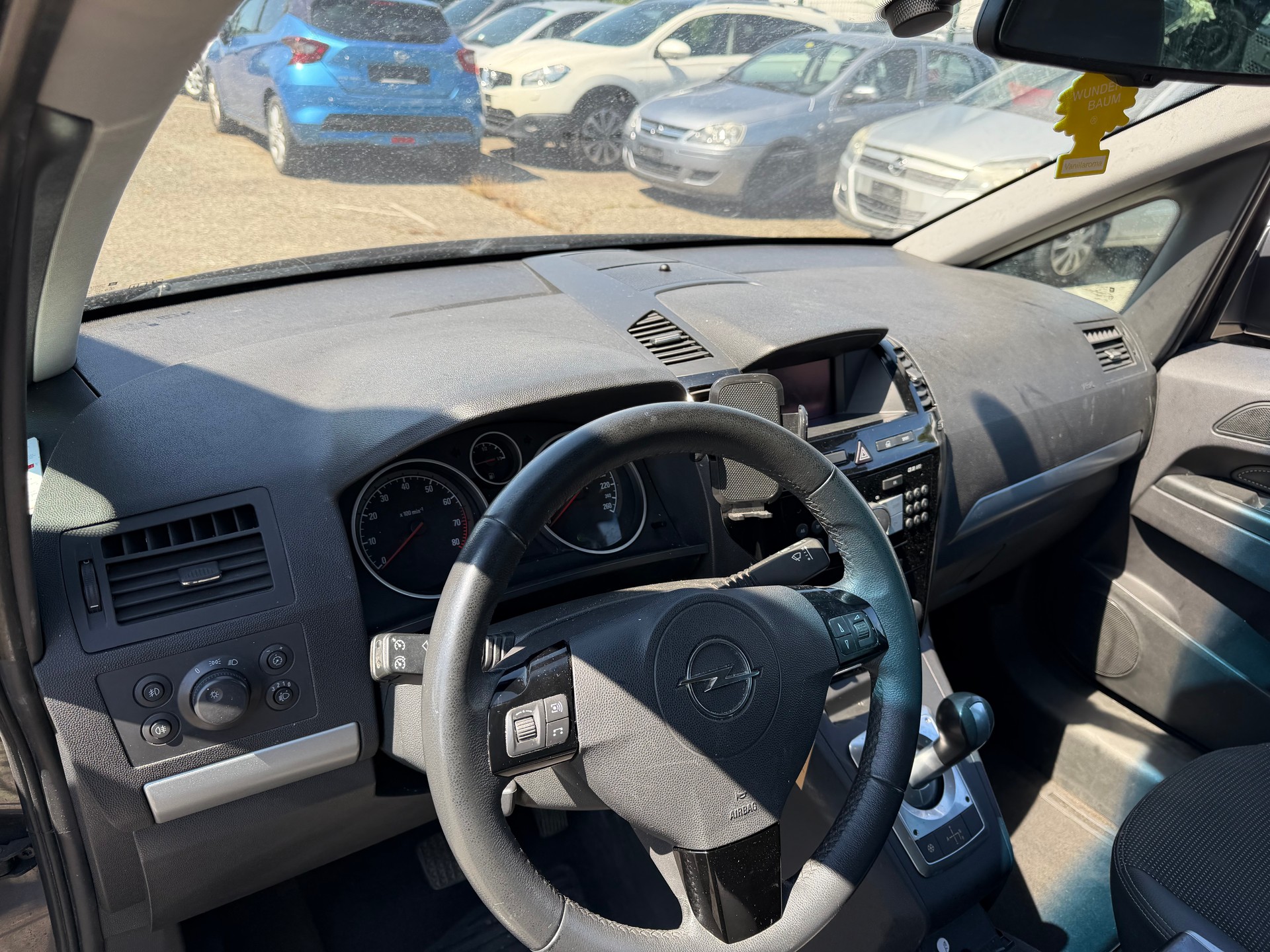 OPEL Zafira 1.8i 16V Enjoy Easytronic-image-10
