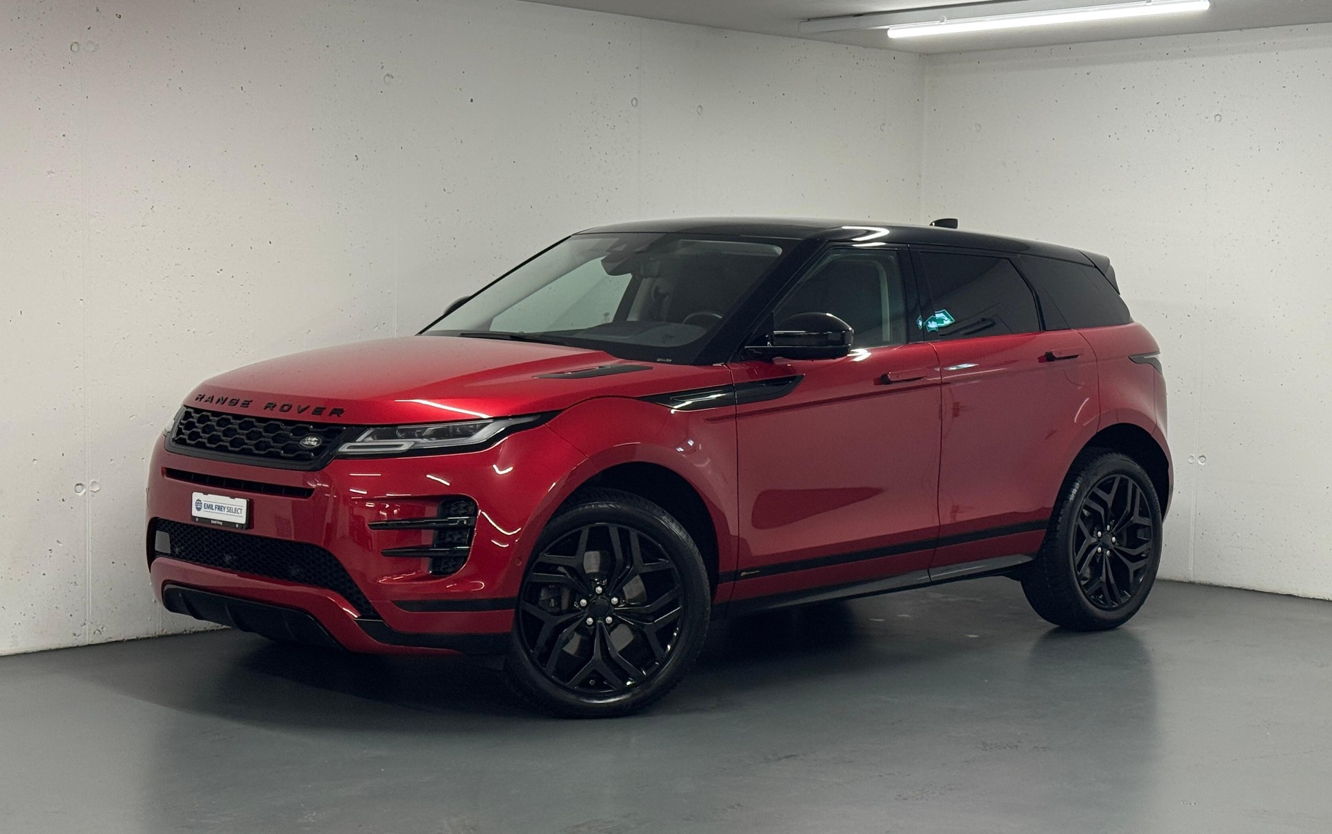LAND ROVER Range Rover Evoque 2.0 D 240 R-Dynamic SE-showroom-element-1