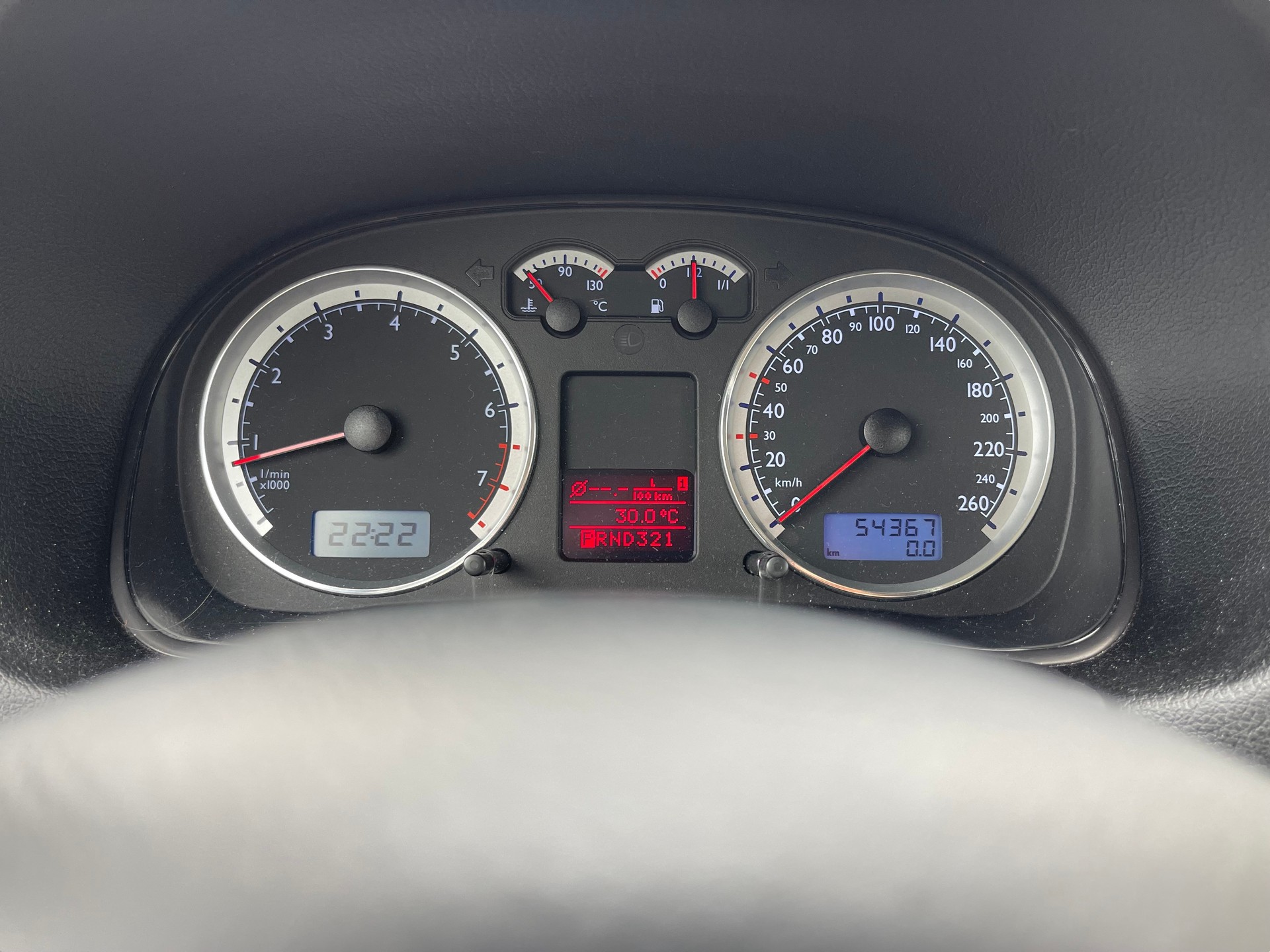 VW Bora Variant 2.0 Automat-image-12