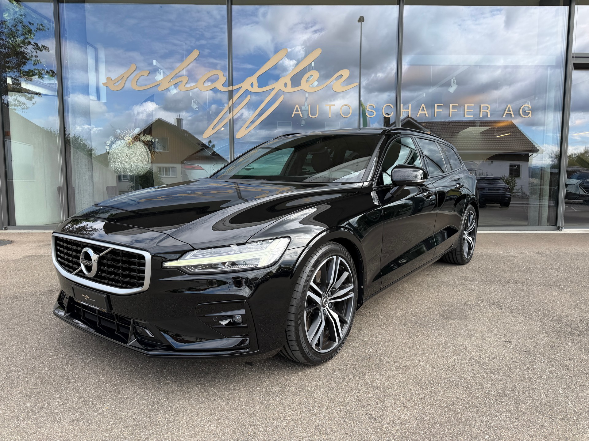 VOLVO V60 T5 R-Design Geartronic
