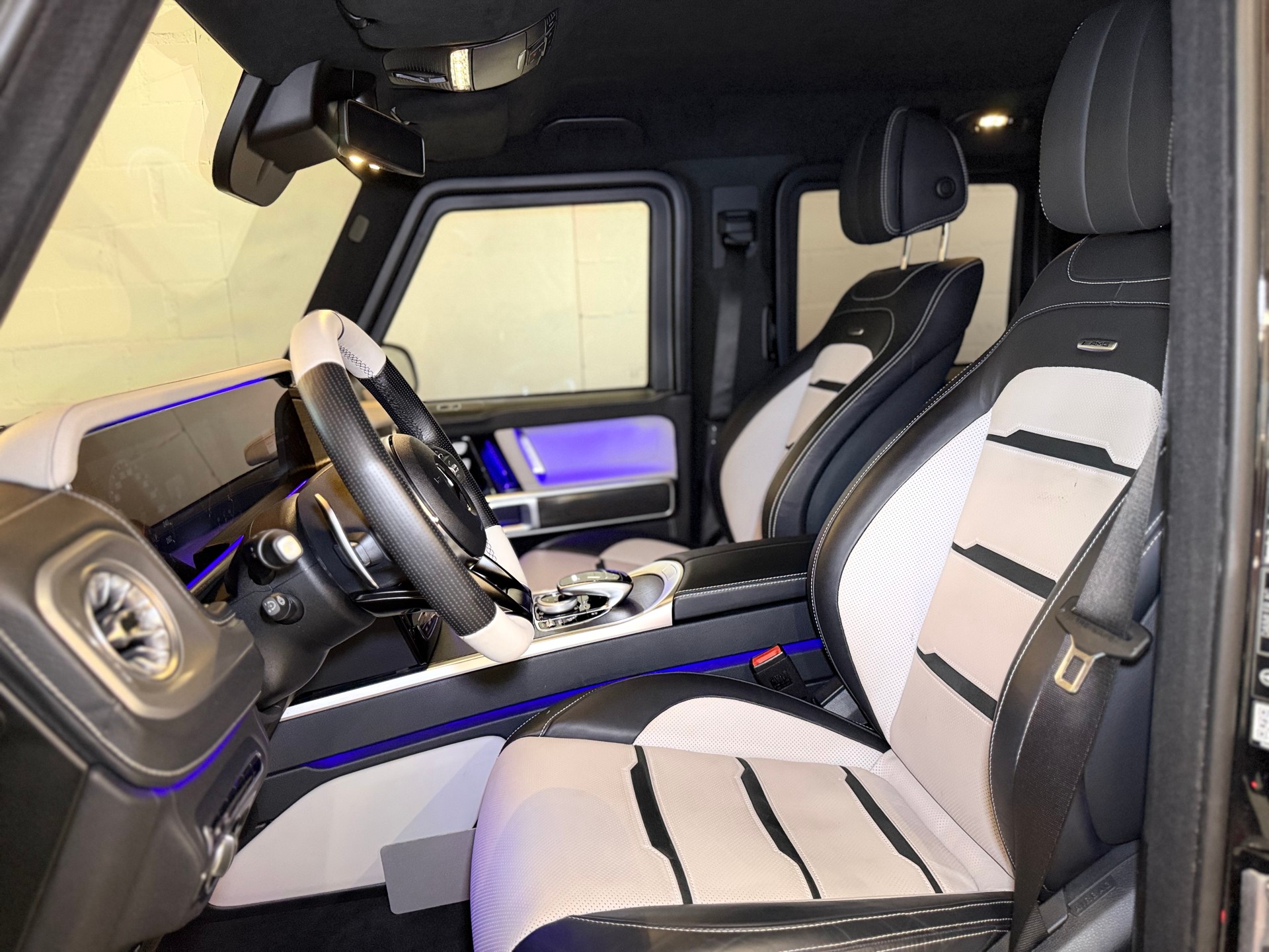 MERCEDES-BENZ G 500 BRABUS Invicto Pure VR6 ERV (Gepanzert)-image-16