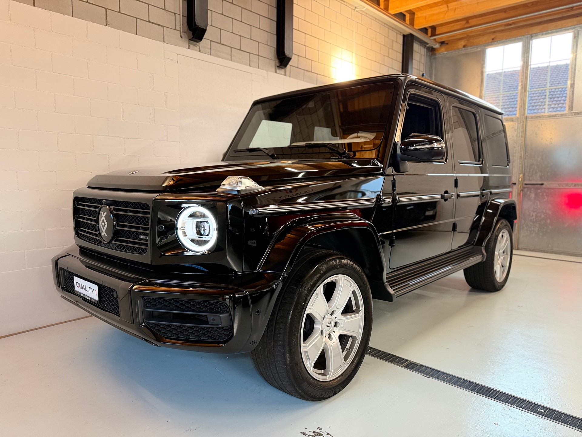 MERCEDES-BENZ G 500 BRABUS Invicto Pure VR6 ERV (Gepanzert)