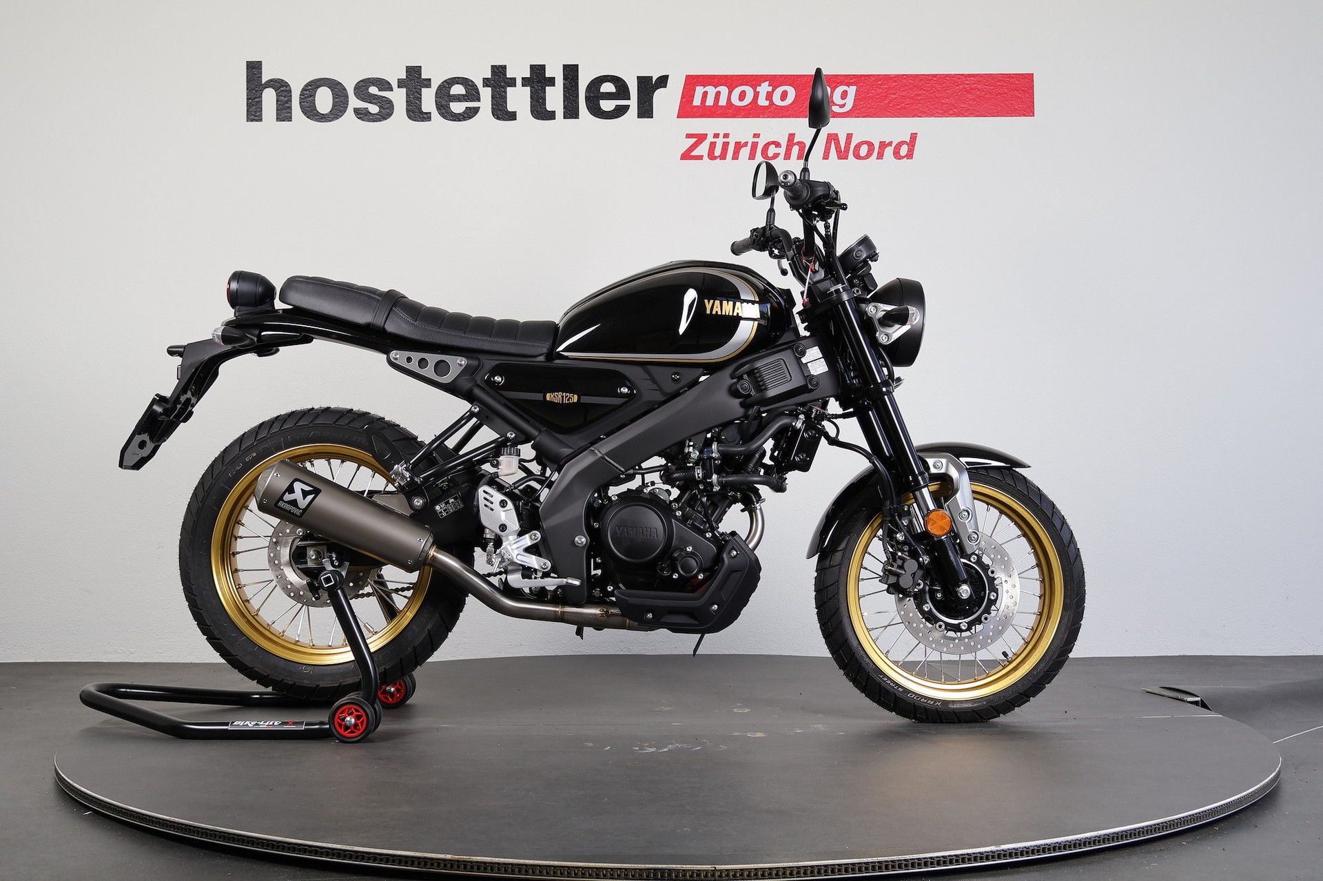 YAMAHA XSR 125 Legacy-image-1