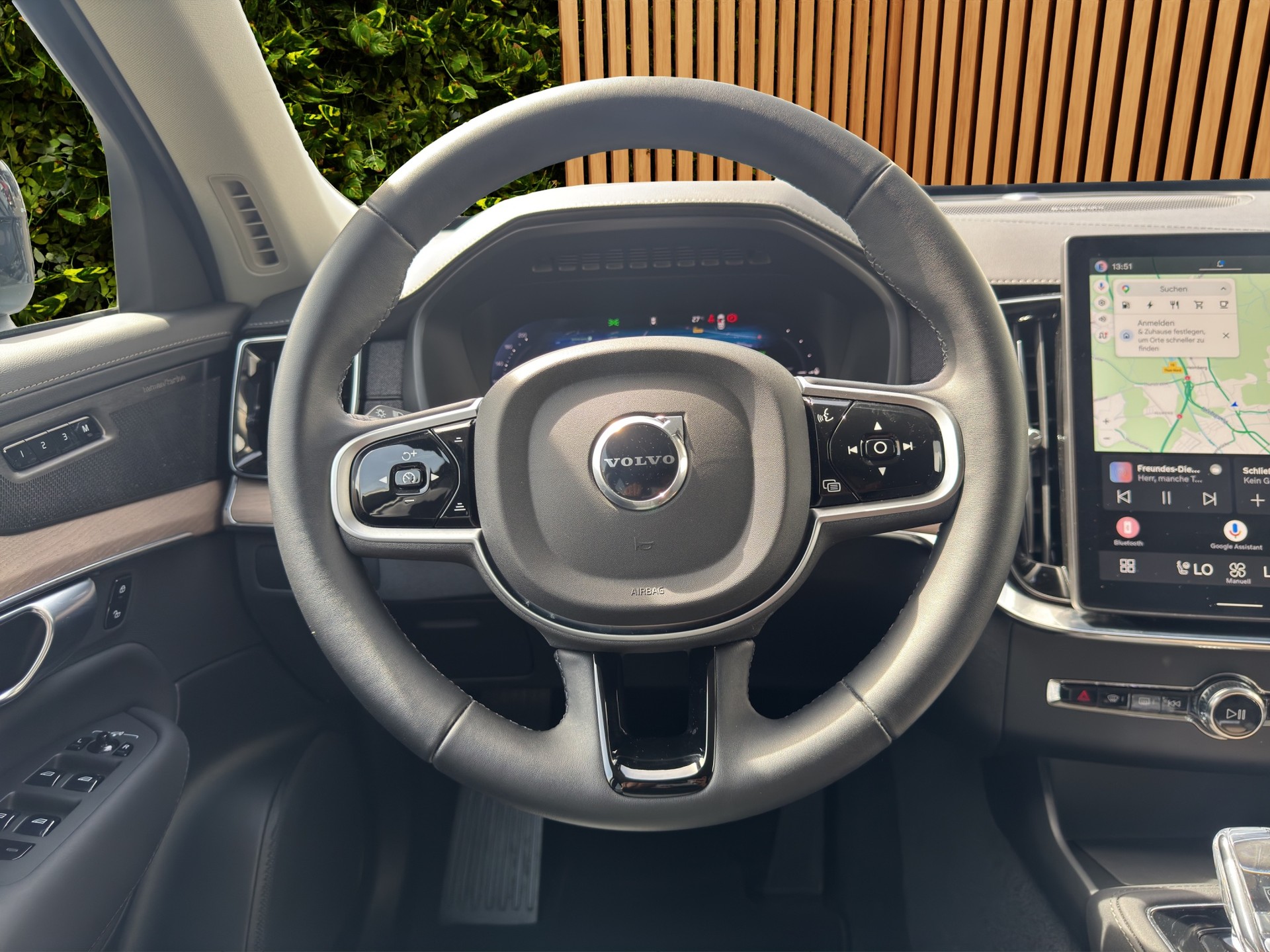 VOLVO XC90 2.0 T8 TE Plus Dark eAWD-image-11