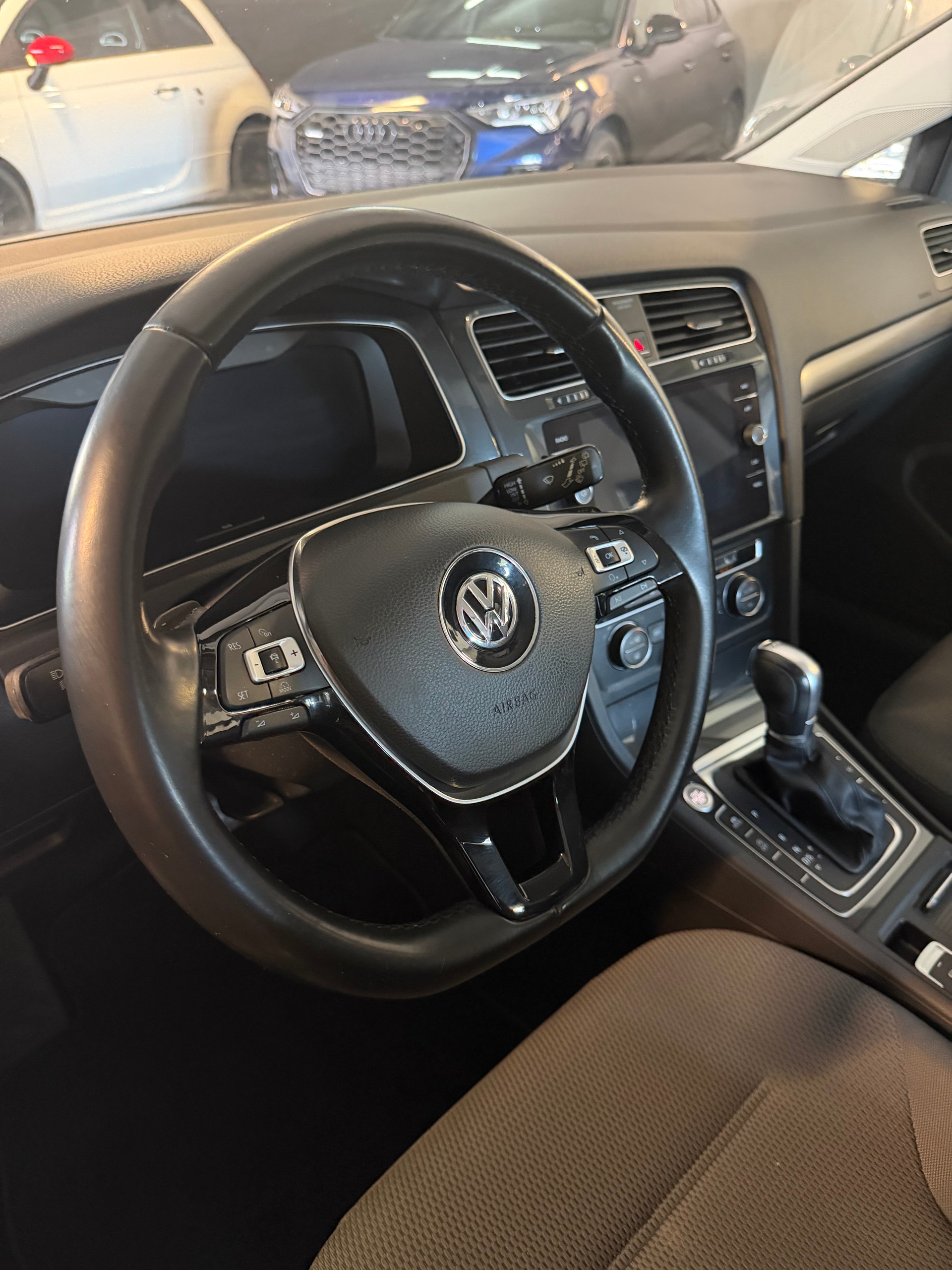 VW Golf 1.4 TSI Highline DSG-image-10
