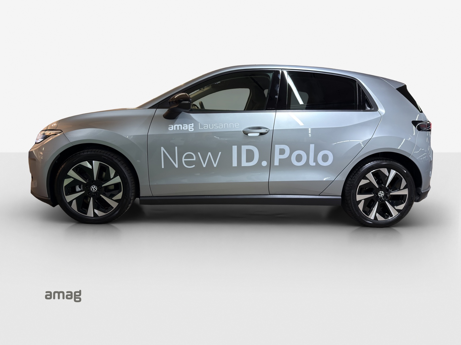 VW ID.Polo 52 kWh Life Edition One-showroom-element-1