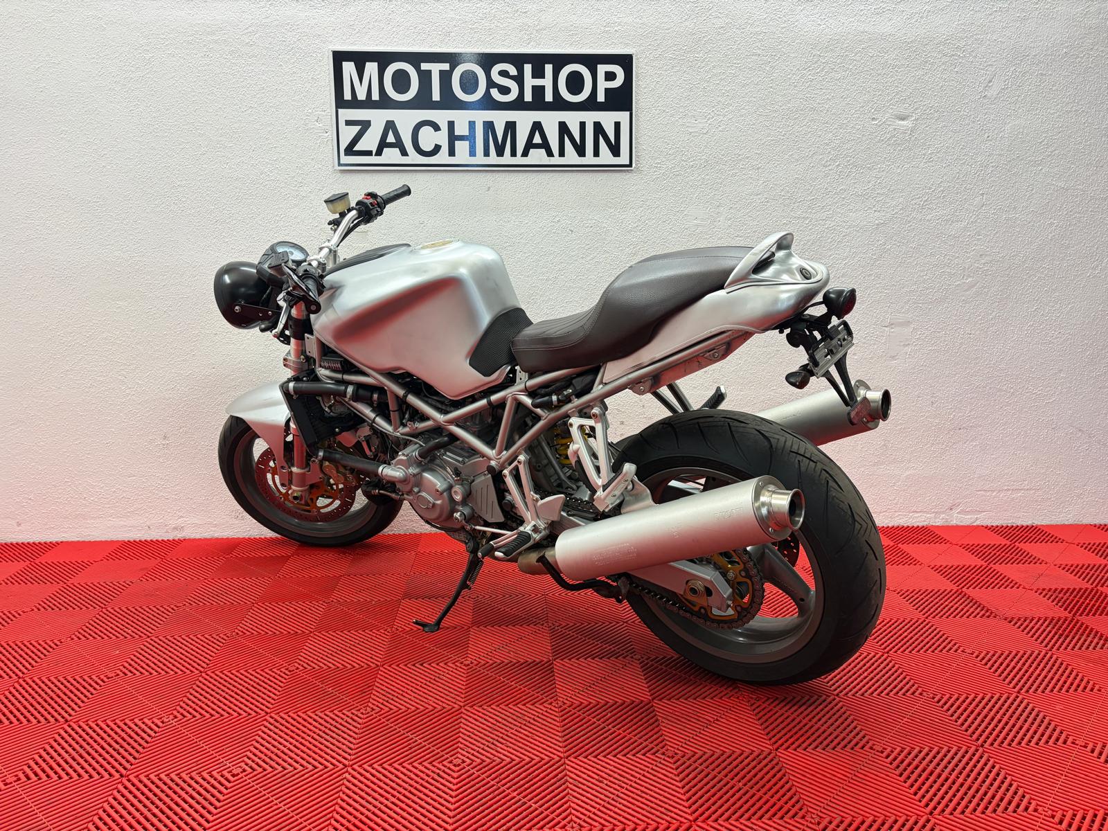 DUCATI ST3 Café Racer-image-4