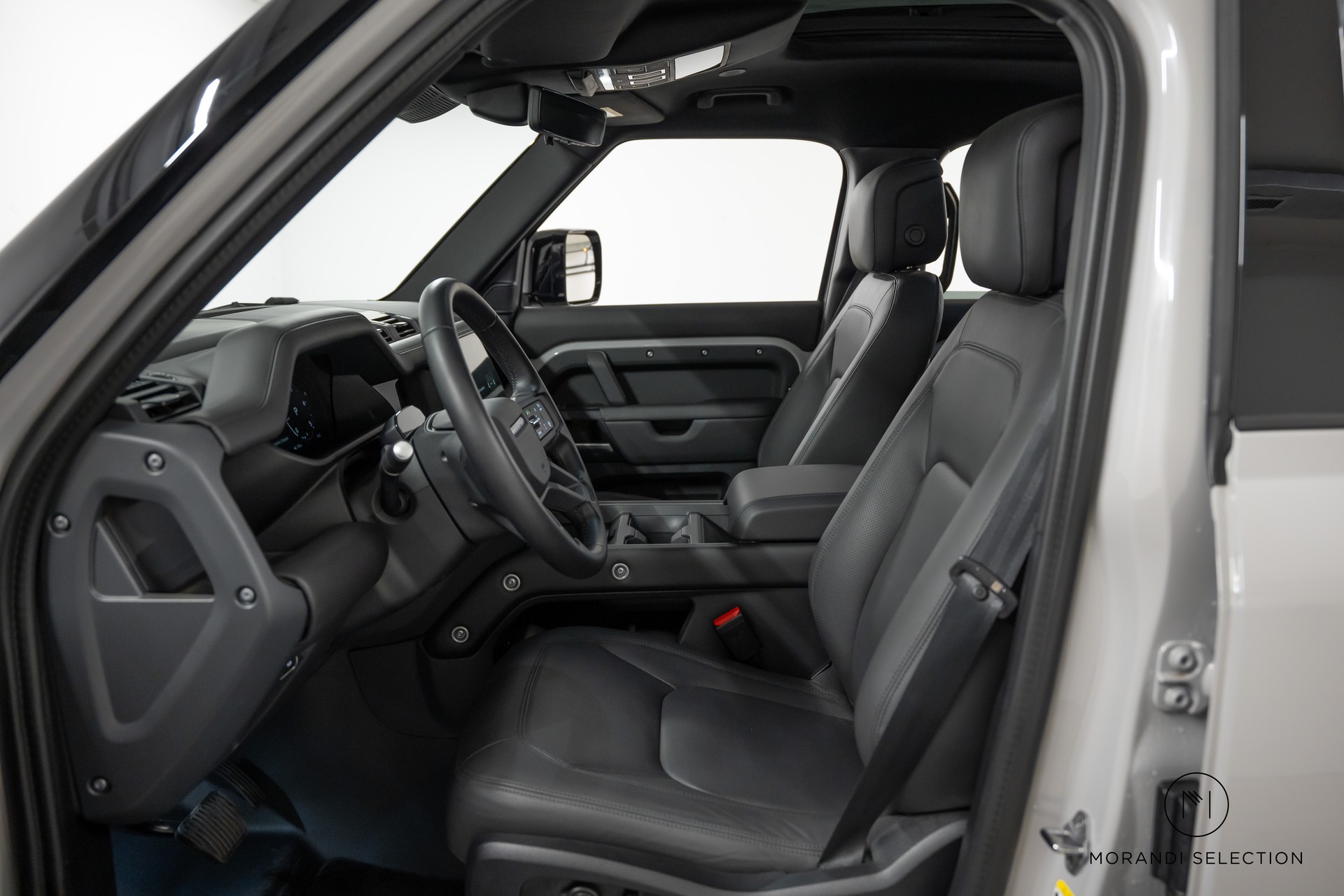 LAND ROVER Defender 110 3.0 D I6 350 X-Dynamic HSE-image-15