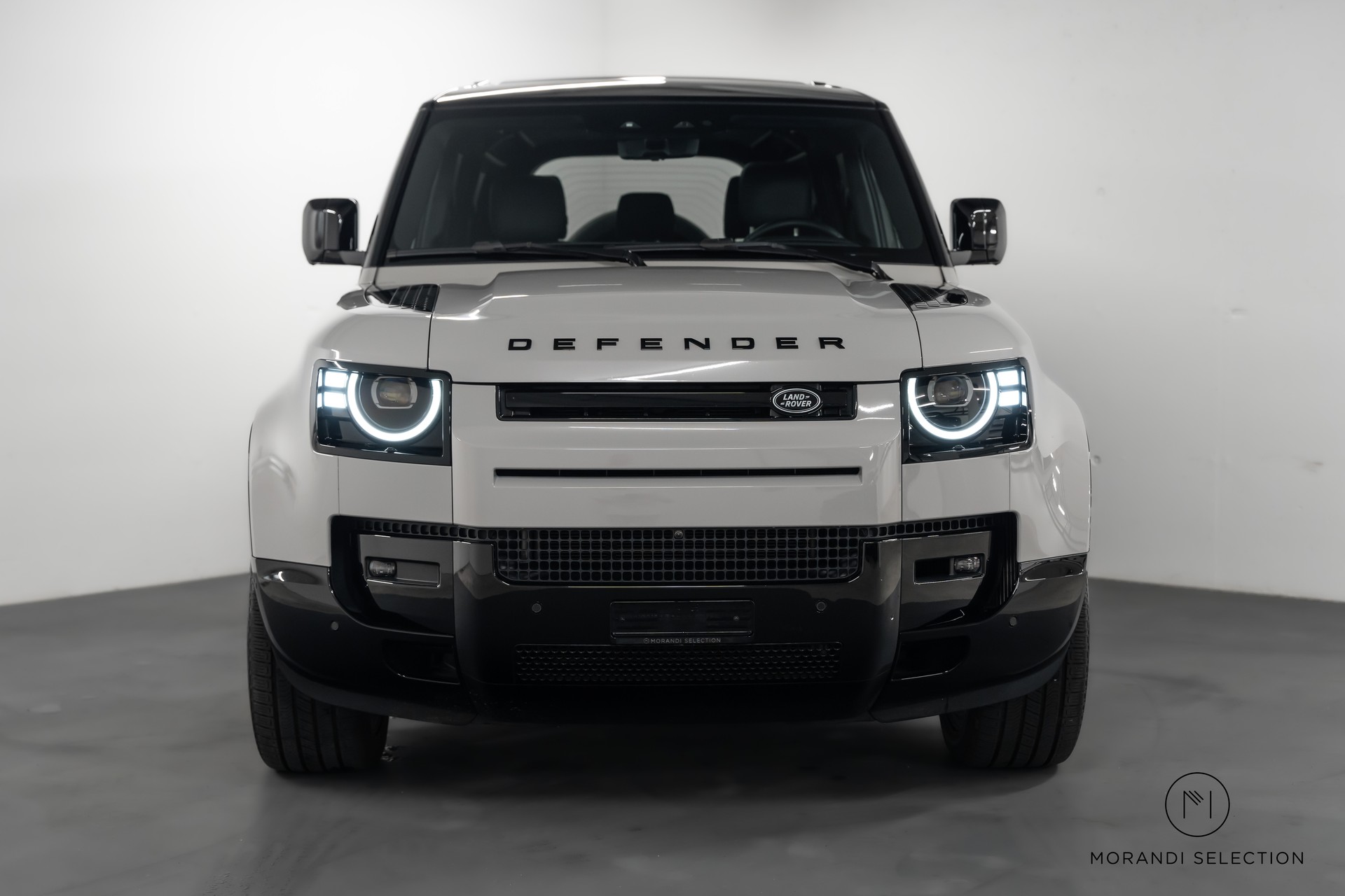 LAND ROVER Defender 110 3.0 D I6 350 X-Dynamic HSE-image-7