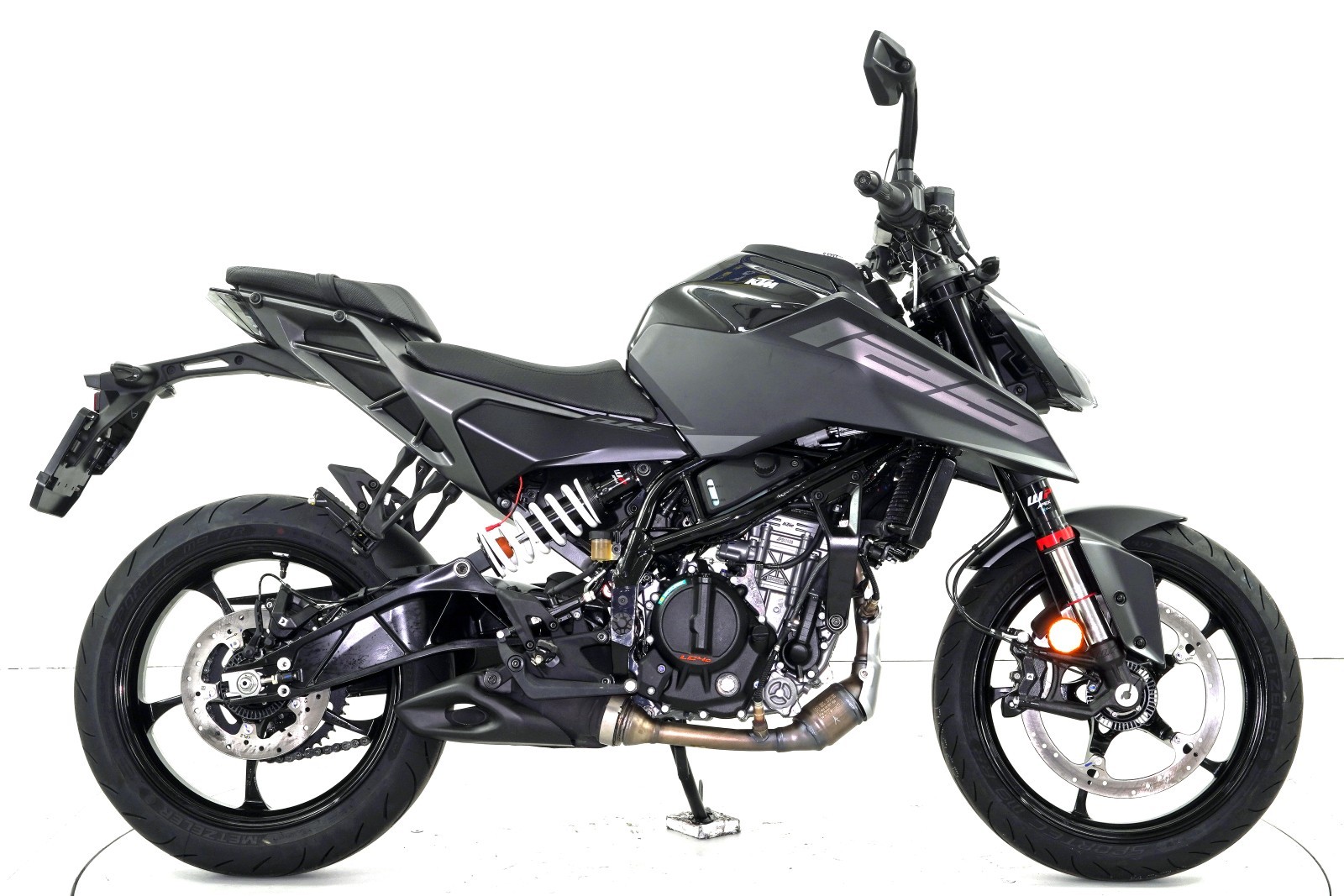 KTM 125 Duke ABS-image-3