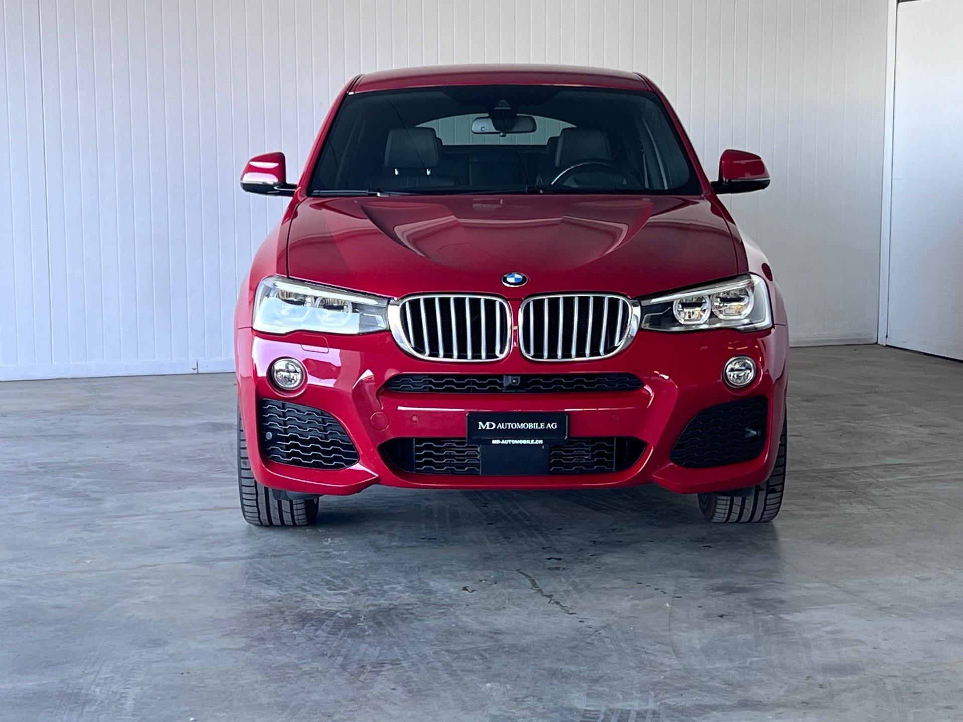 BMW X4 xDrive 35d M Sport-showroom-element-3