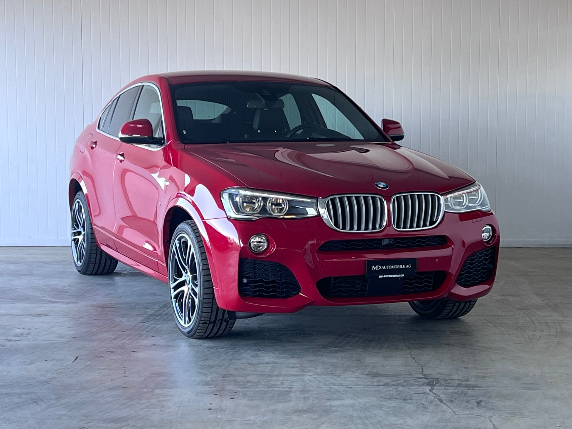 BMW X4 xDrive 35d M Sport-showroom-element-2