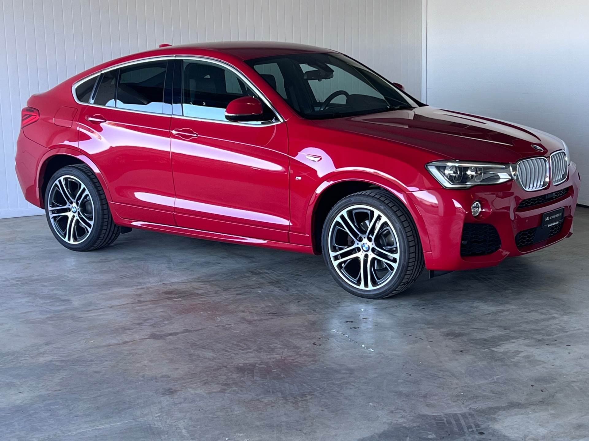BMW X4 xDrive 35d M Sport-showroom-element-1