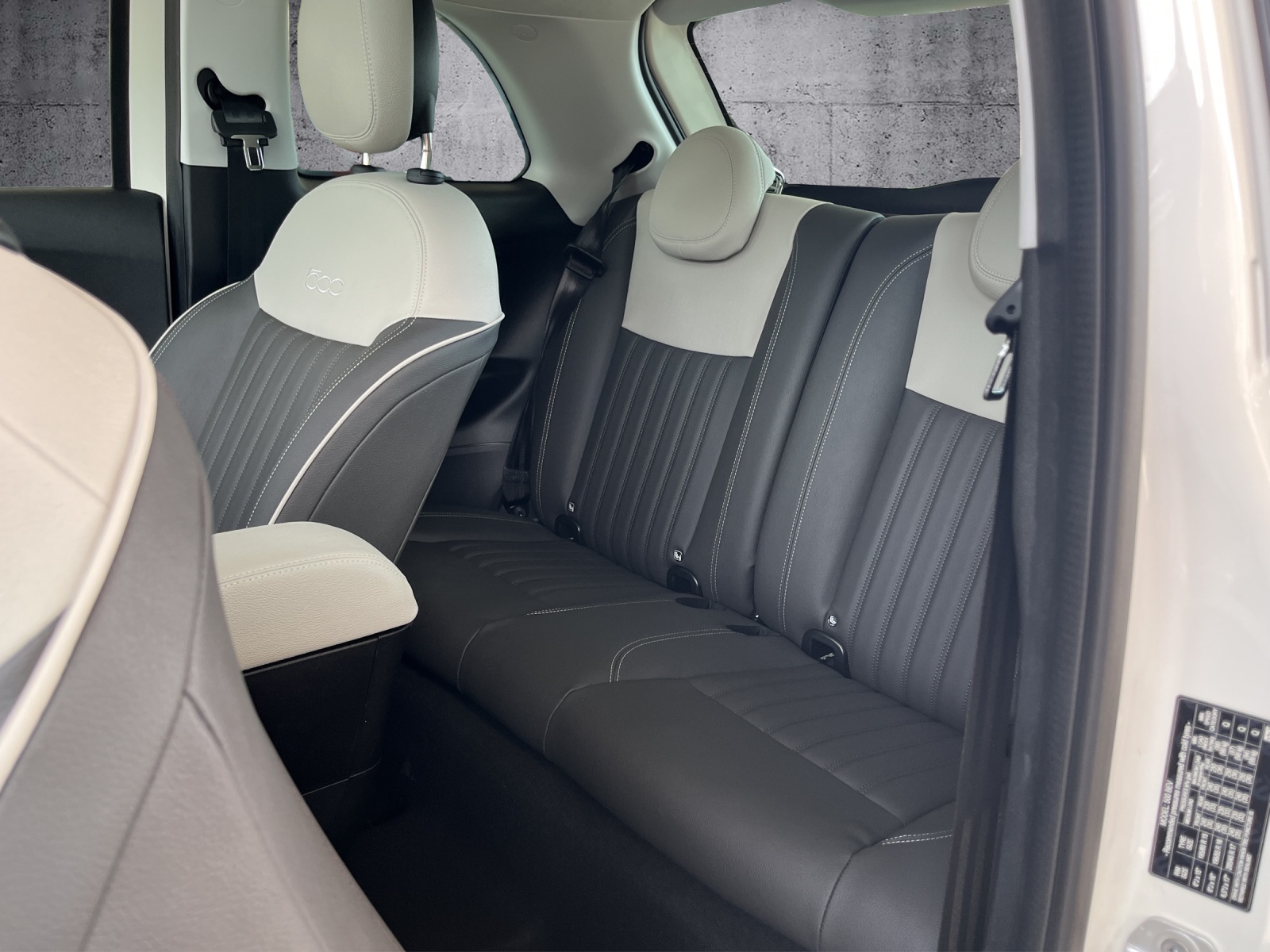 FIAT 500La Prima-image-13