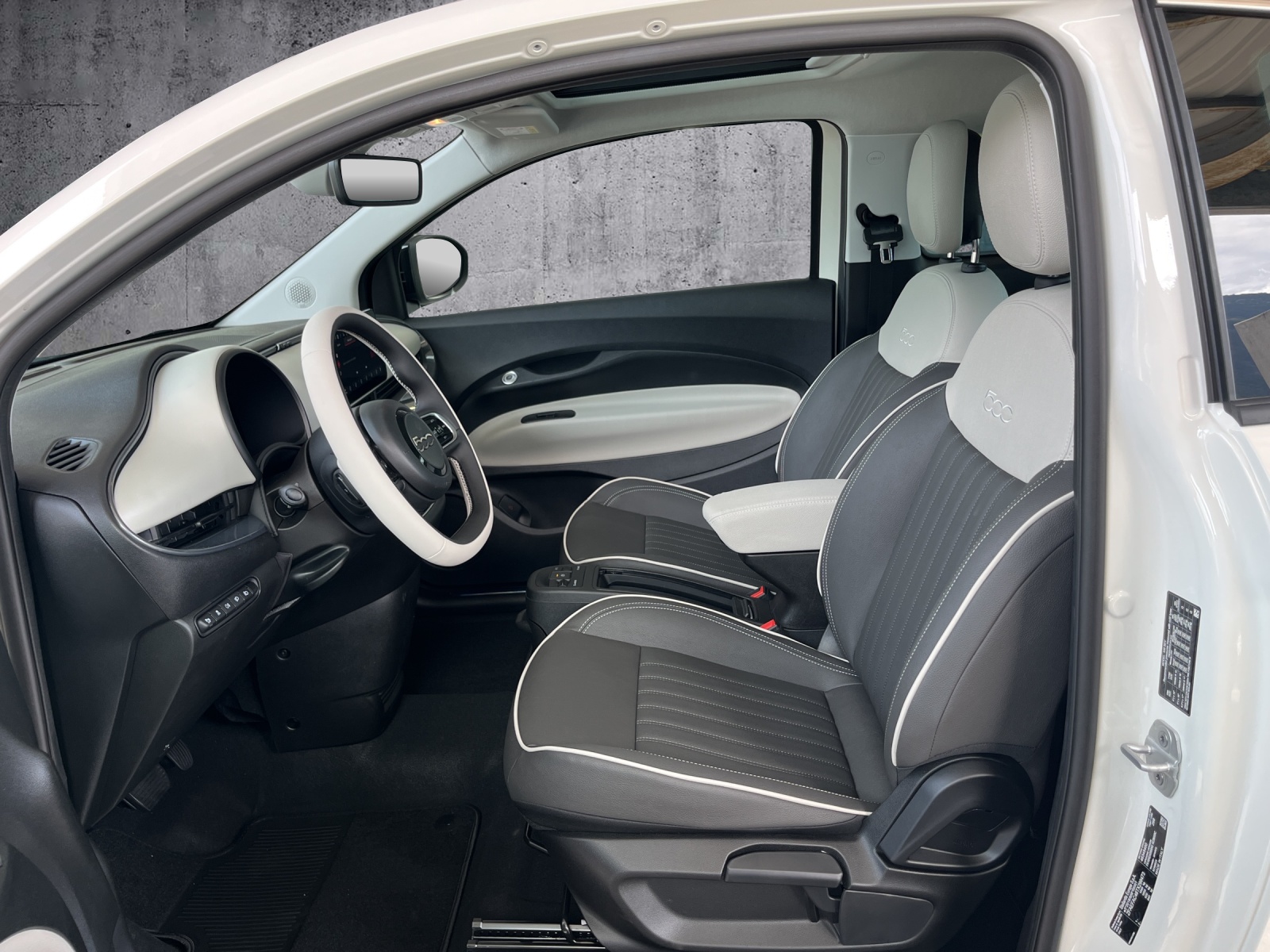 FIAT 500La Prima-image-8