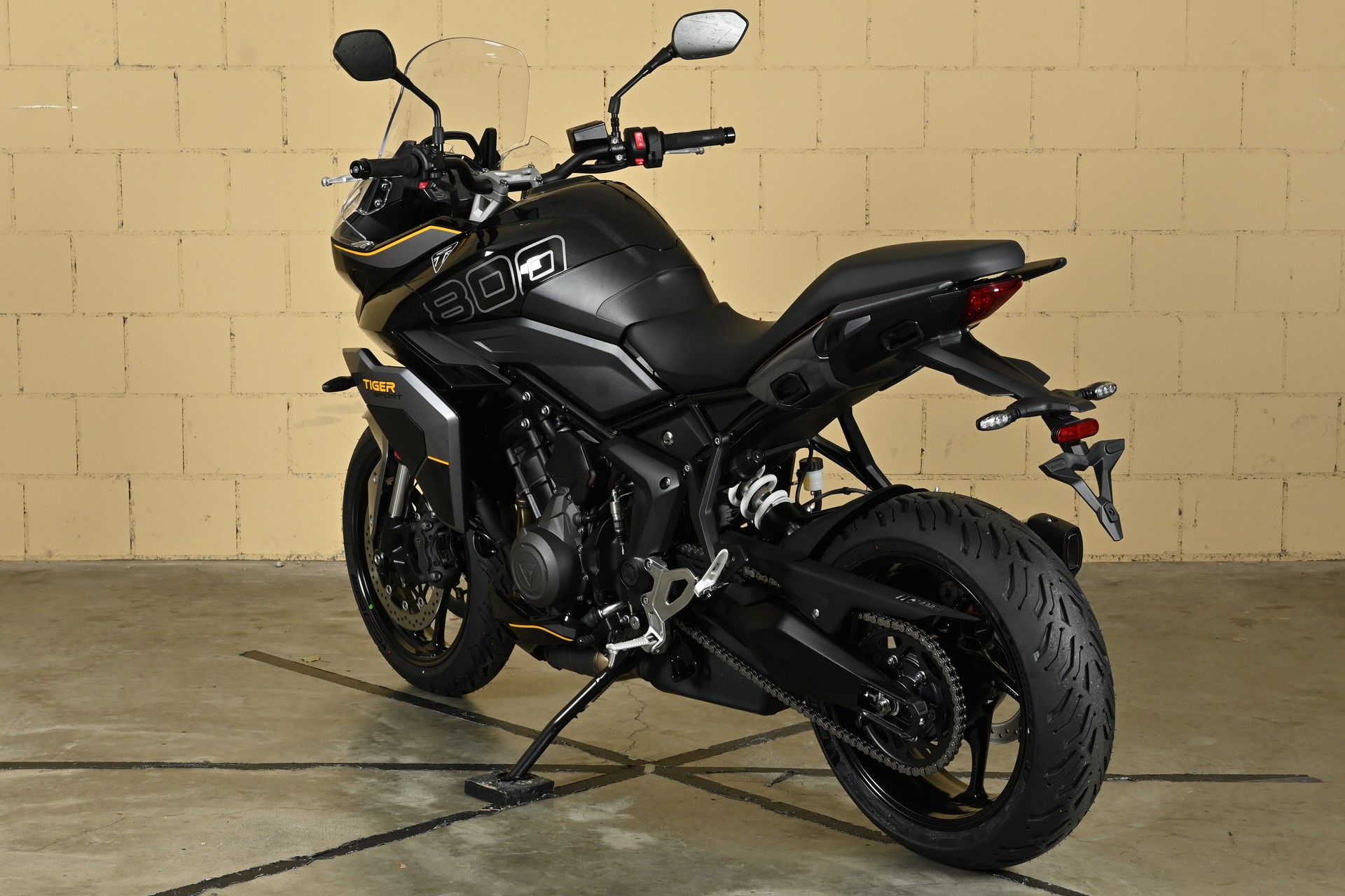 TRIUMPH Tiger Sport 800-image-4