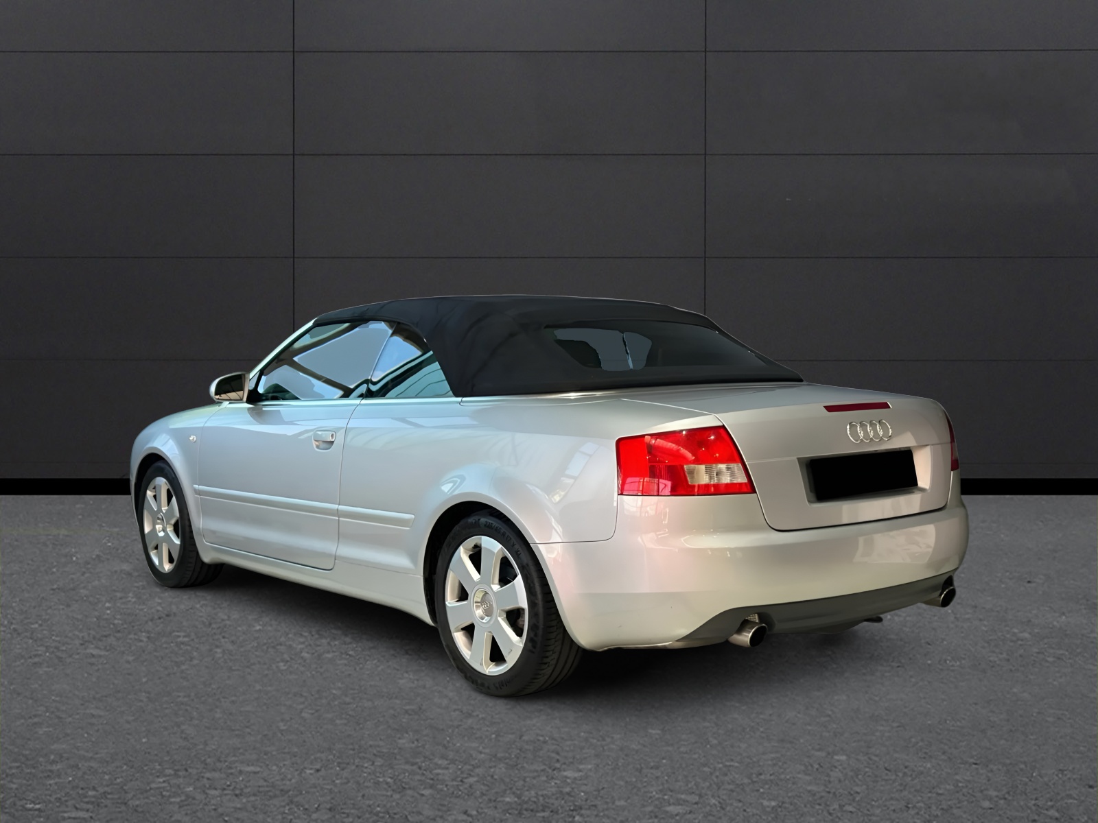 AUDI AUDI A4 Cabriolet 2.4 V6 Automat-image-6