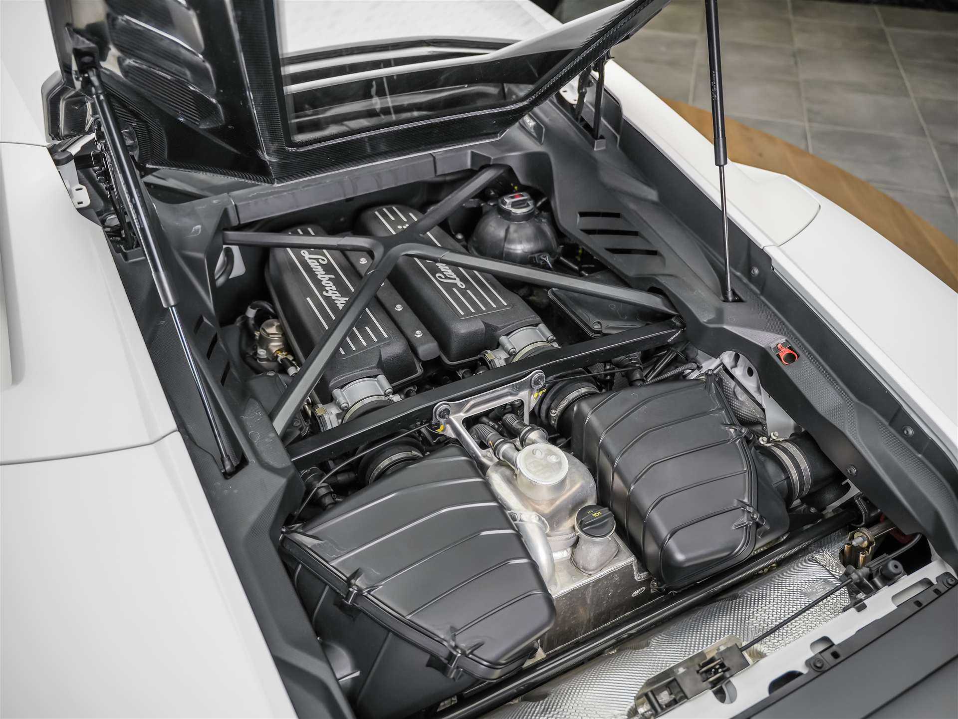 LAMBORGHINI Huracan Tecnica *CH Auto*Full PPF*Weiss Matt*Lift*-image-19