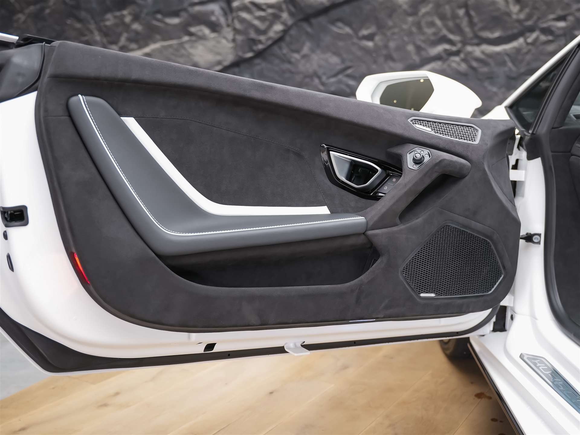 LAMBORGHINI Huracan Tecnica *CH Auto*Full PPF*Weiss Matt*Lift*-image-21