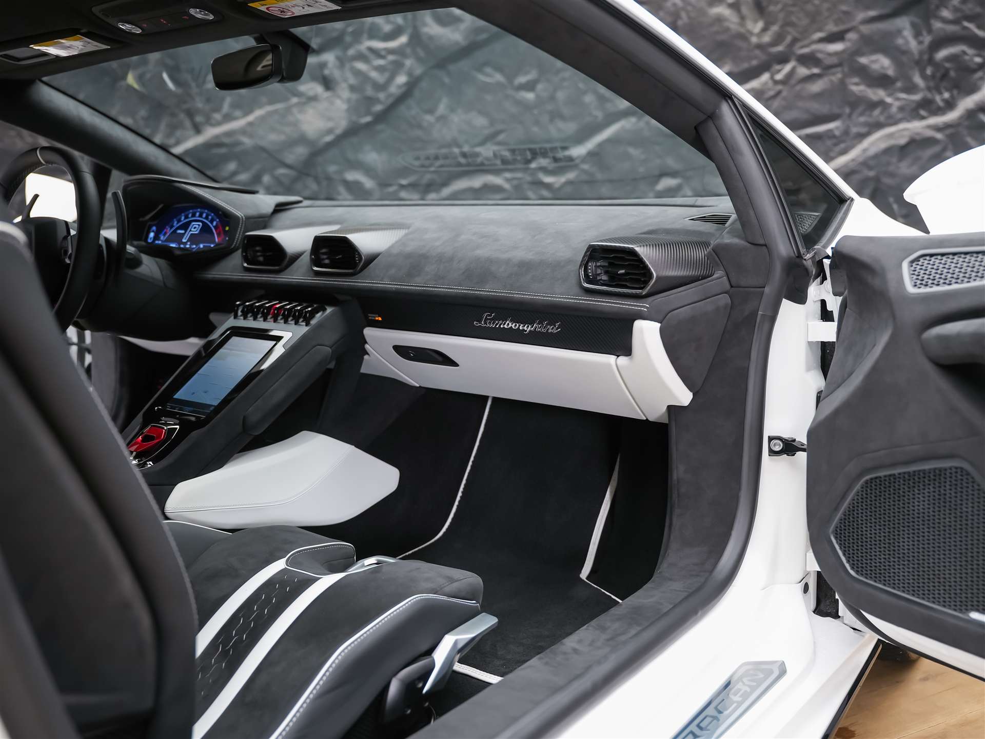 LAMBORGHINI Huracan Tecnica *CH Auto*Full PPF*Weiss Matt*Lift*-image-11