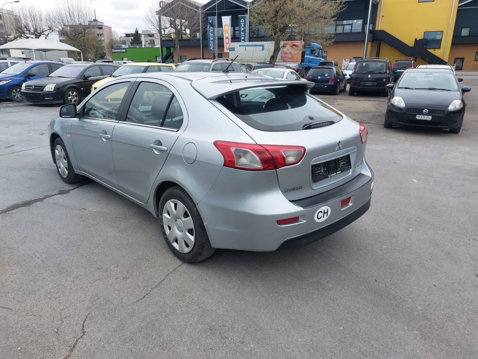 MITSUBISHI Lancer Sportback 2.0 DID Intense-image-4