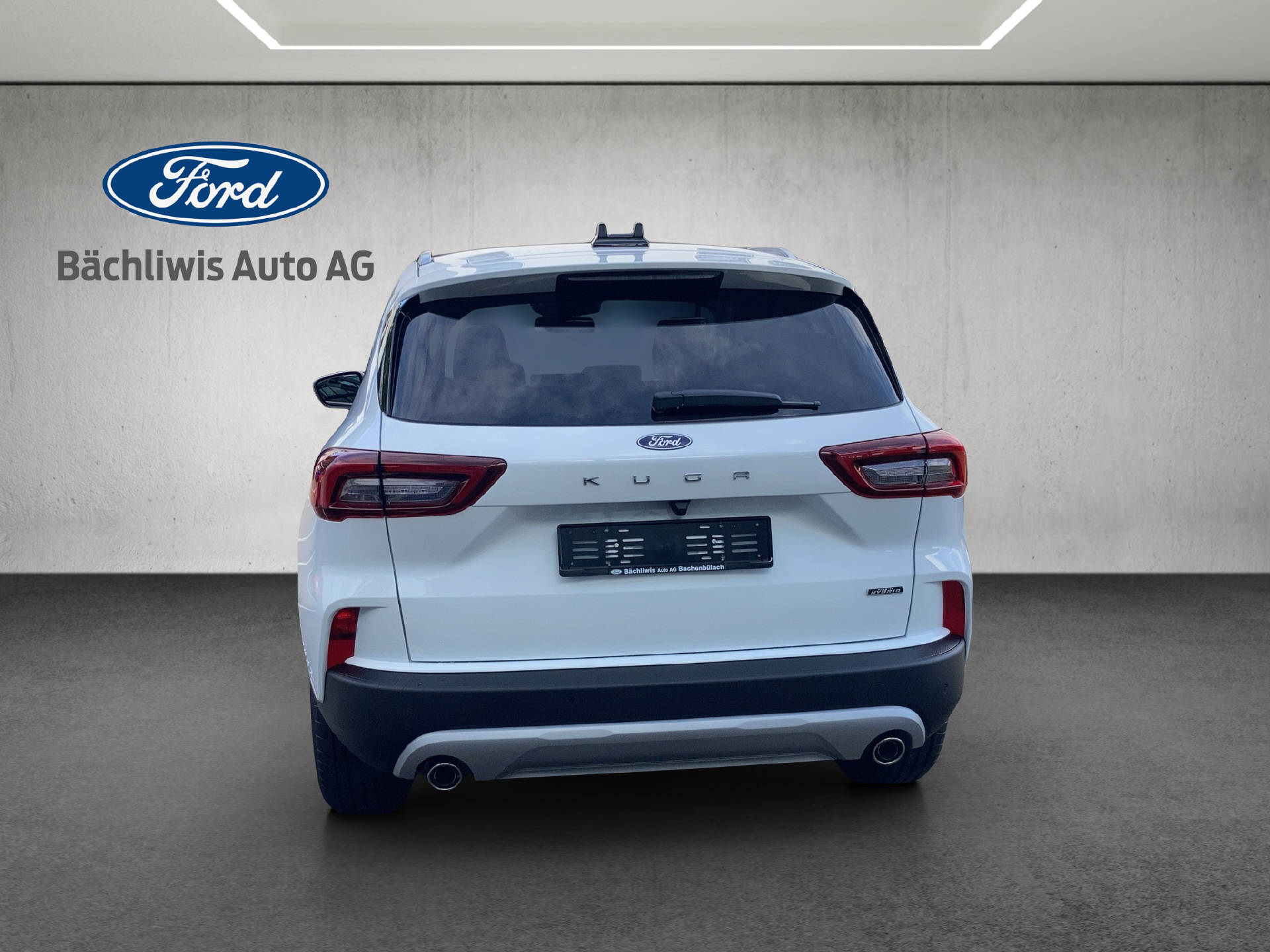 FORD Kuga 2.5 Plug-in Hybrid Titanium-showroom-element-3