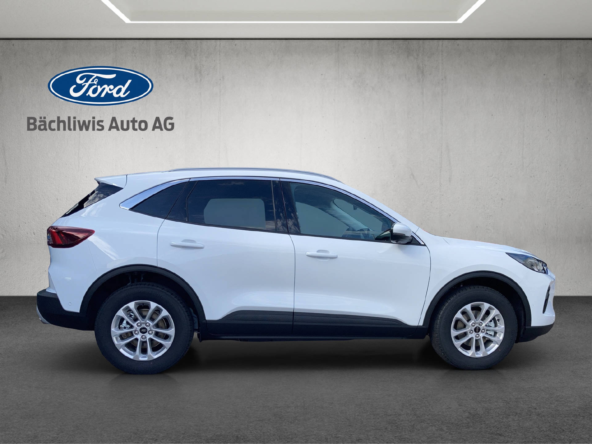 FORD Kuga 2.5 Plug-in Hybrid Titanium-image-5