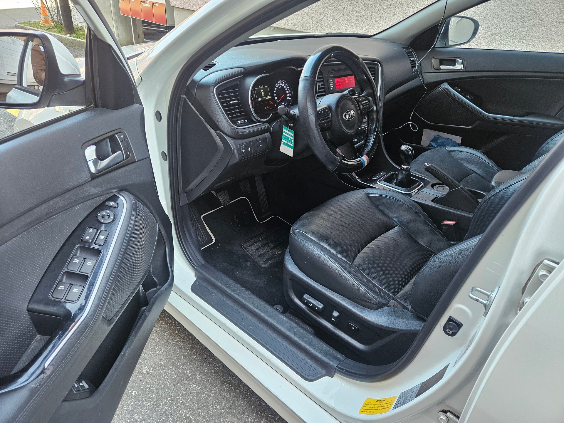 KIA OPTIMA-image-7