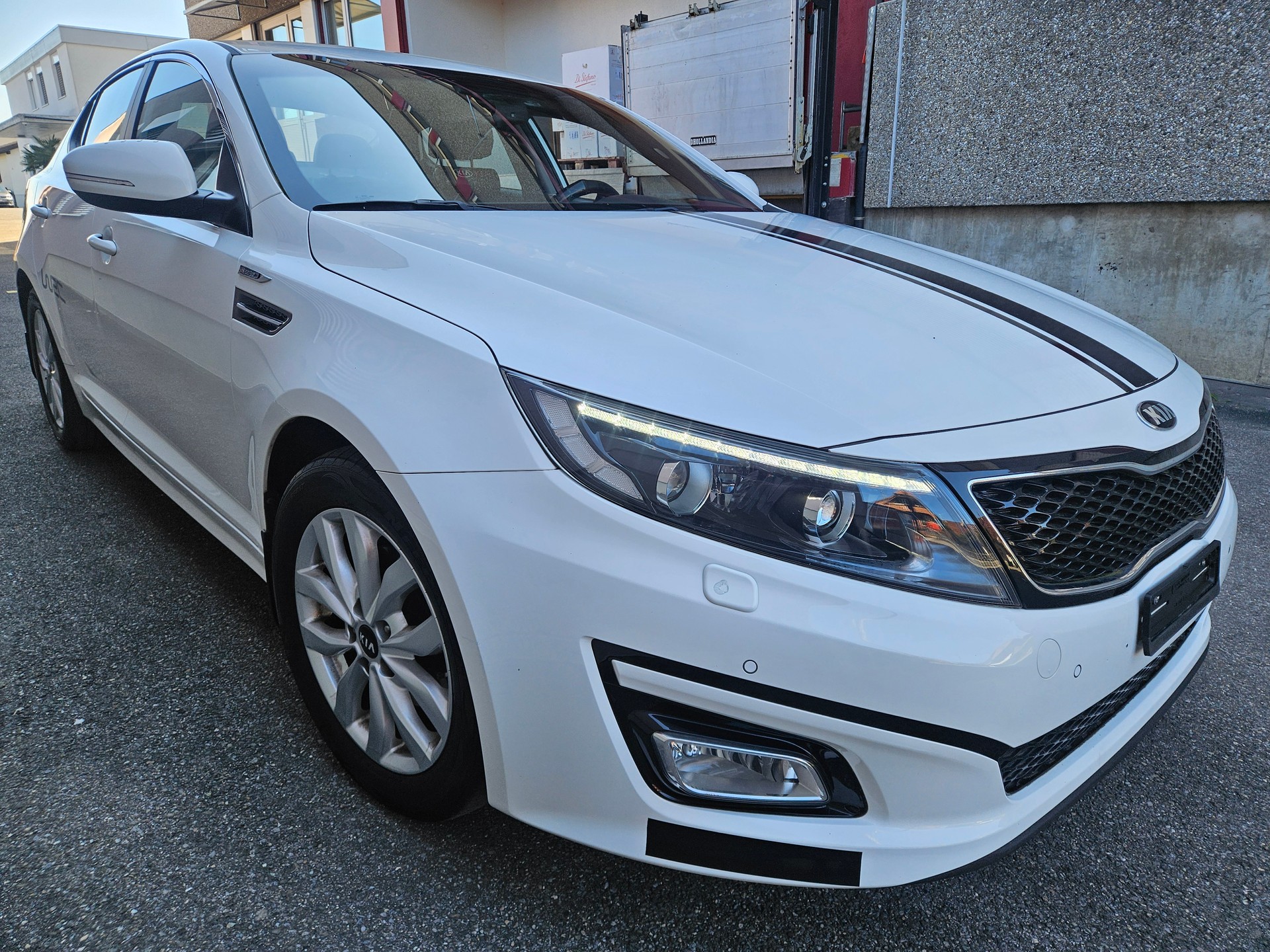 KIA OPTIMA-image-2